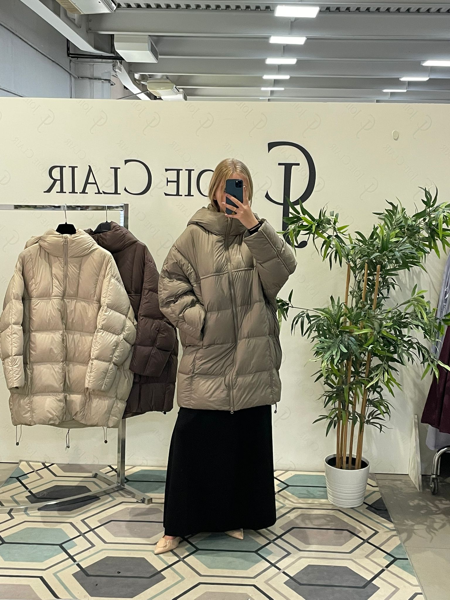 Фото Joie Clair (J-Clair)