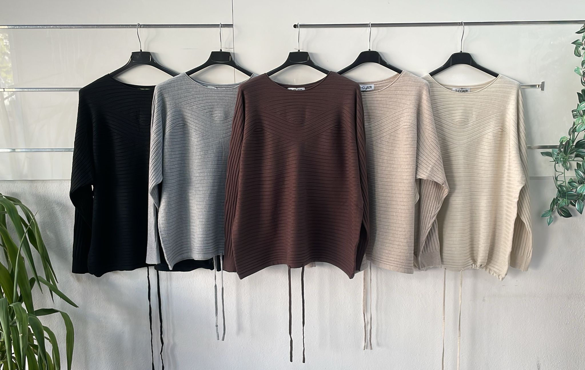 Фото Joie Clair (J-Clair)