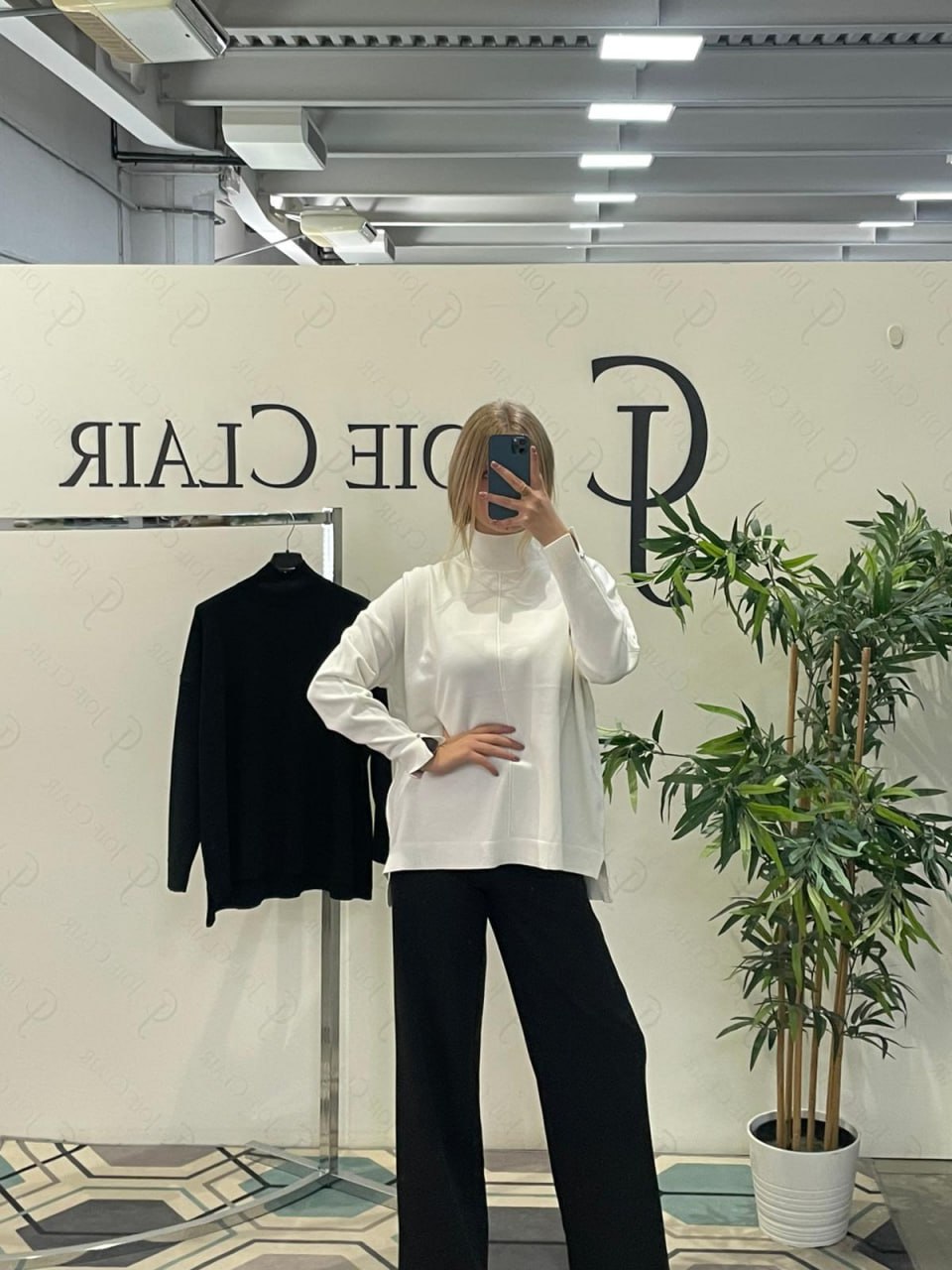 Фото Joie Clair (J-Clair)