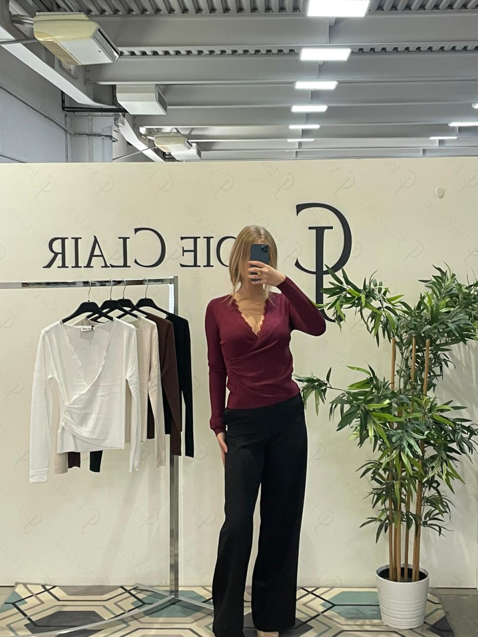 Фото Joie Clair (J-Clair)