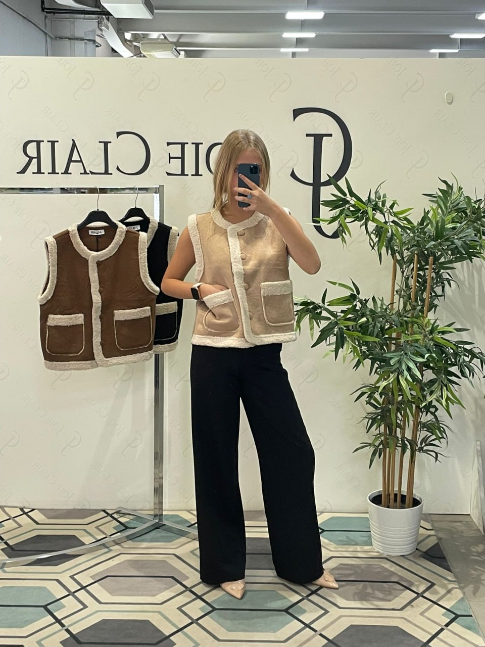 Фото Joie Clair (J-Clair)