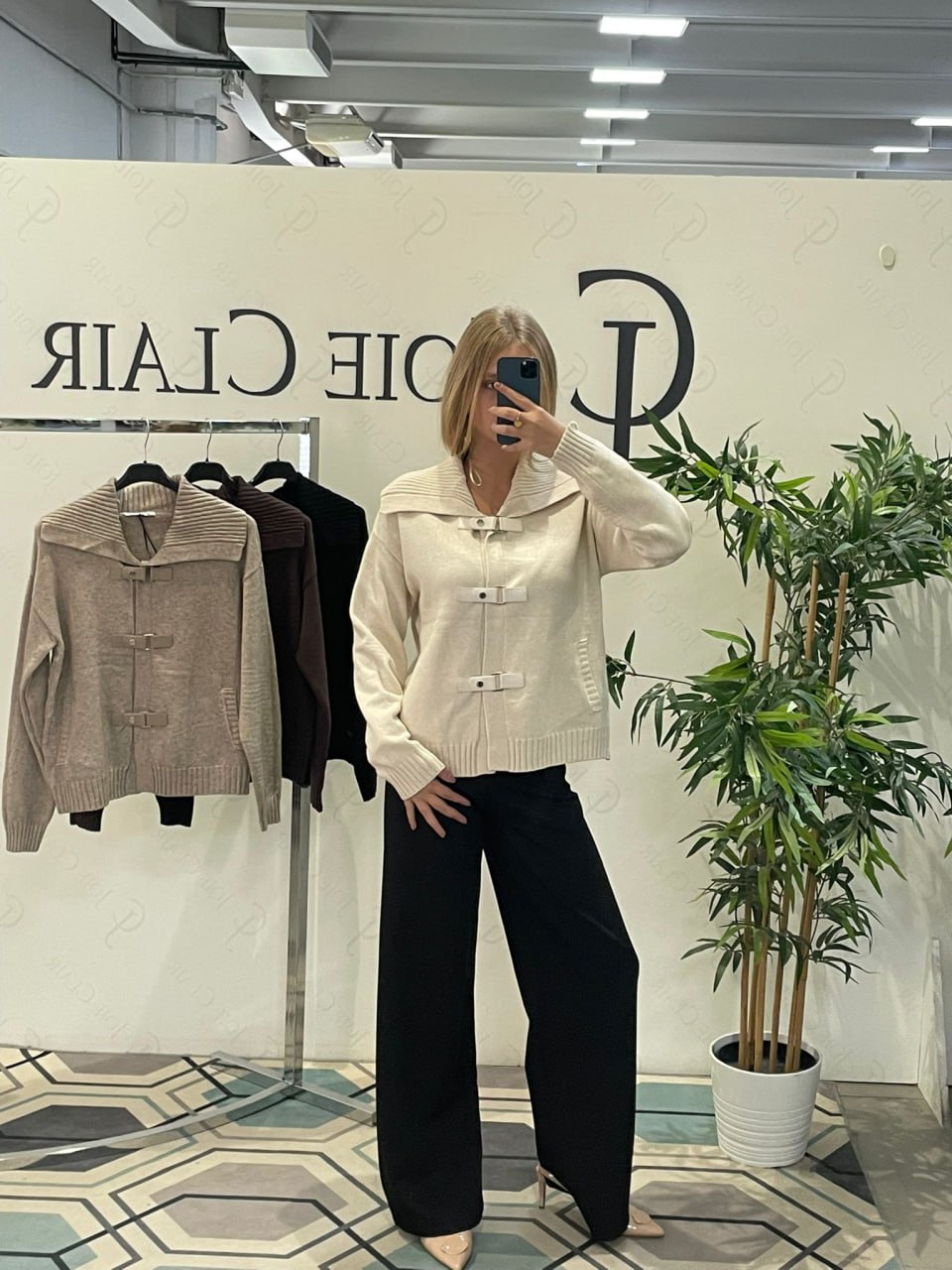 Фото Joie Clair (J-Clair)