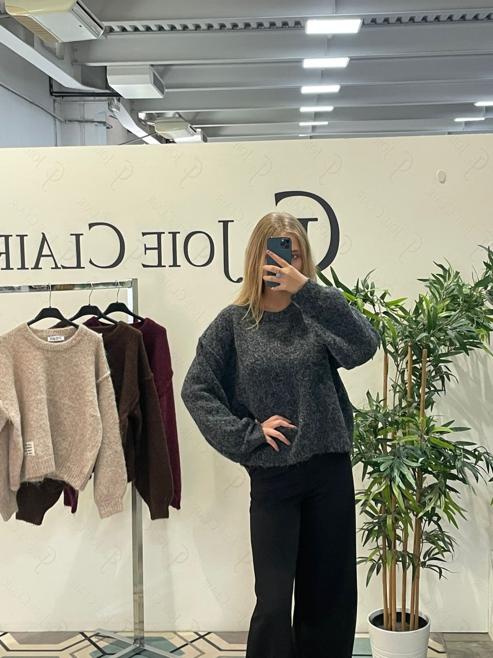 Фото Joie Clair (J-Clair)