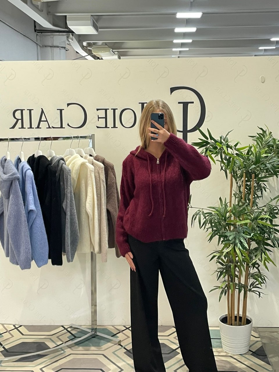 Фото Joie Clair (J-Clair)