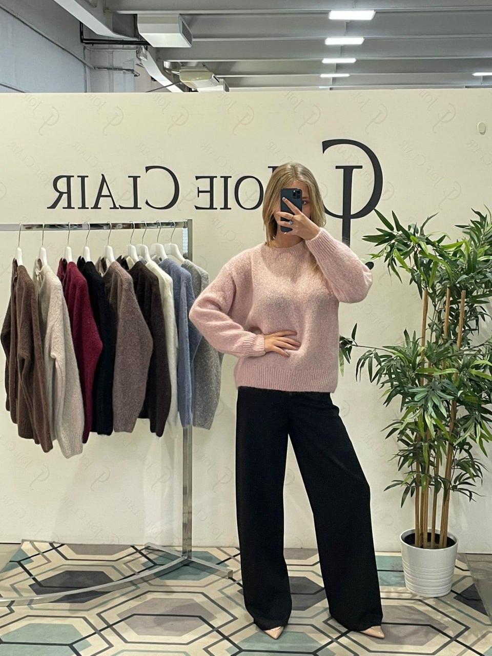 Фото Joie Clair (J-Clair)