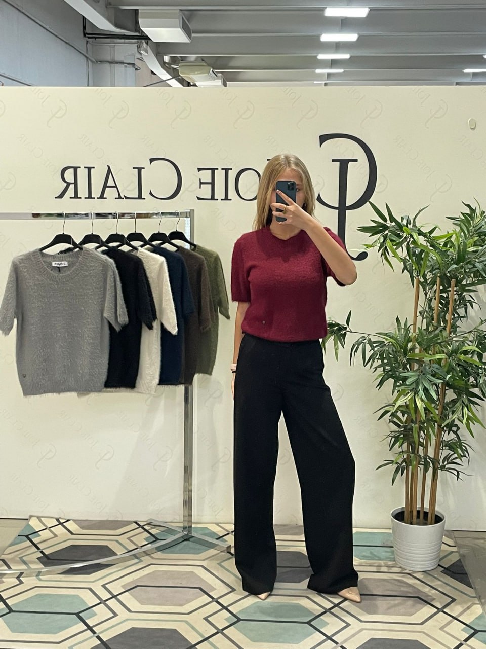 Фото Joie Clair (J-Clair)