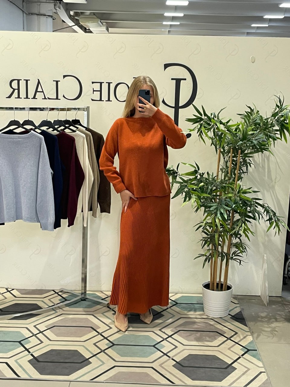 Joie Clair (J-Clair)