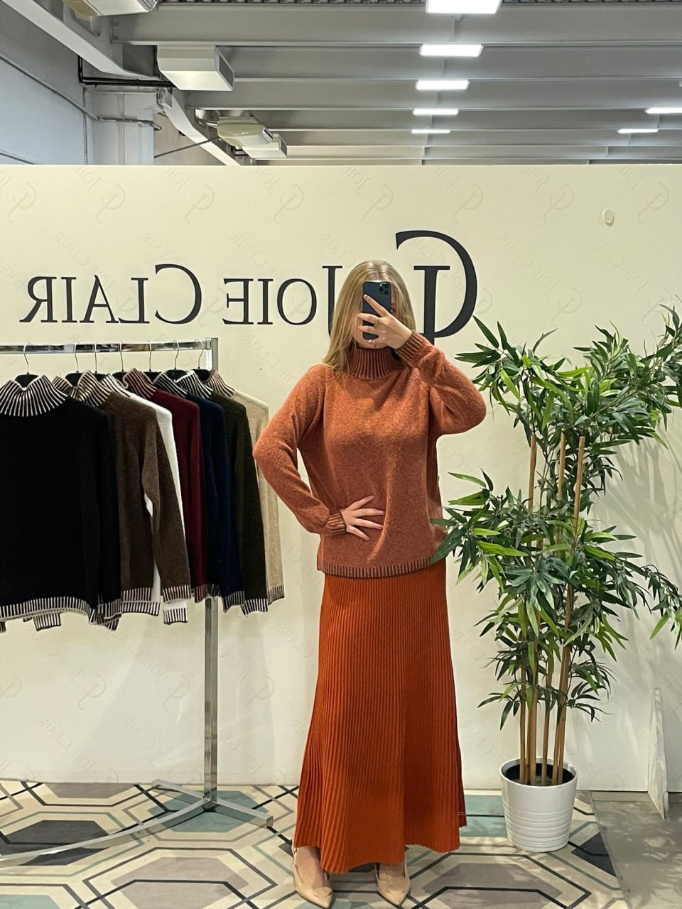 Joie Clair (J-Clair)