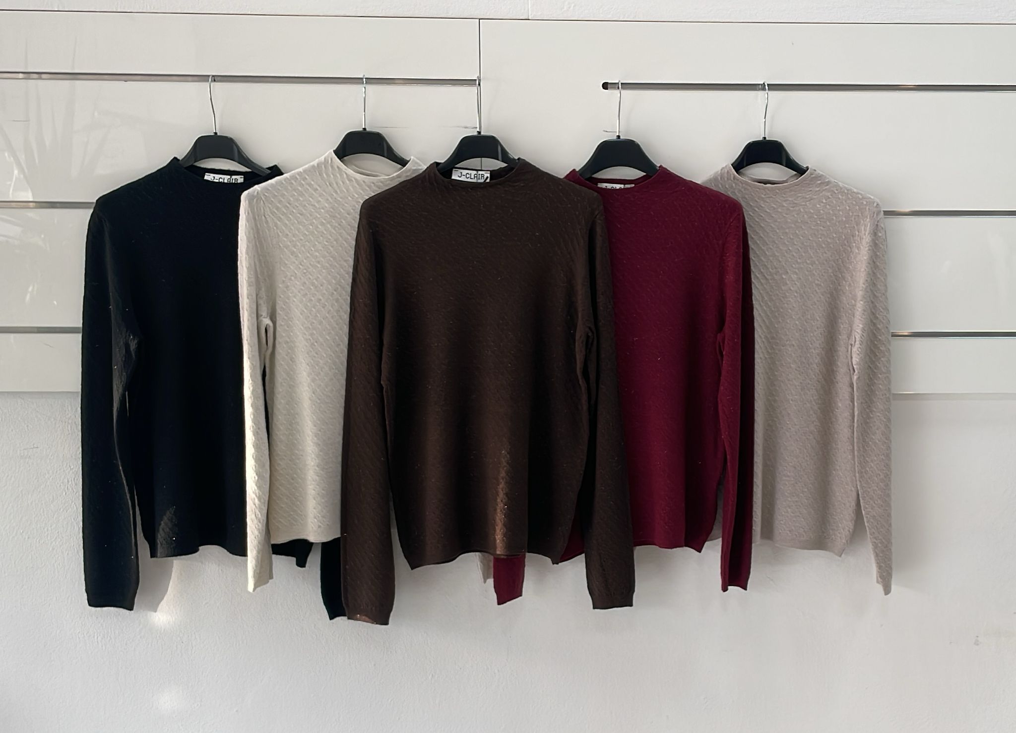 Фото Joie Clair (J-Clair)