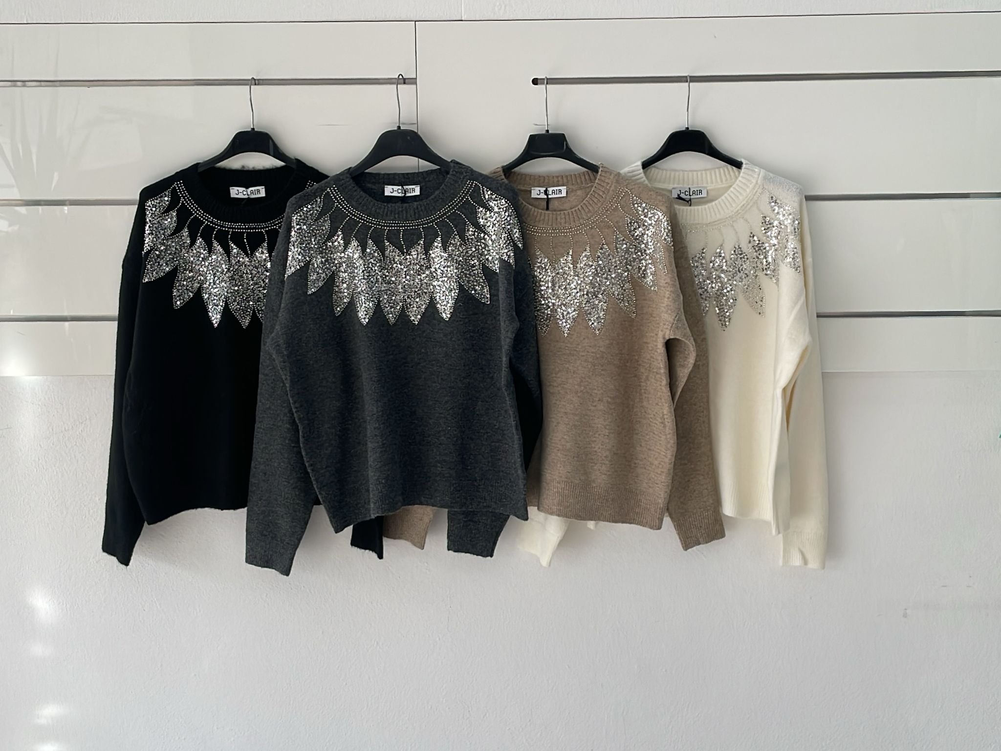 Фото Joie Clair (J-Clair)