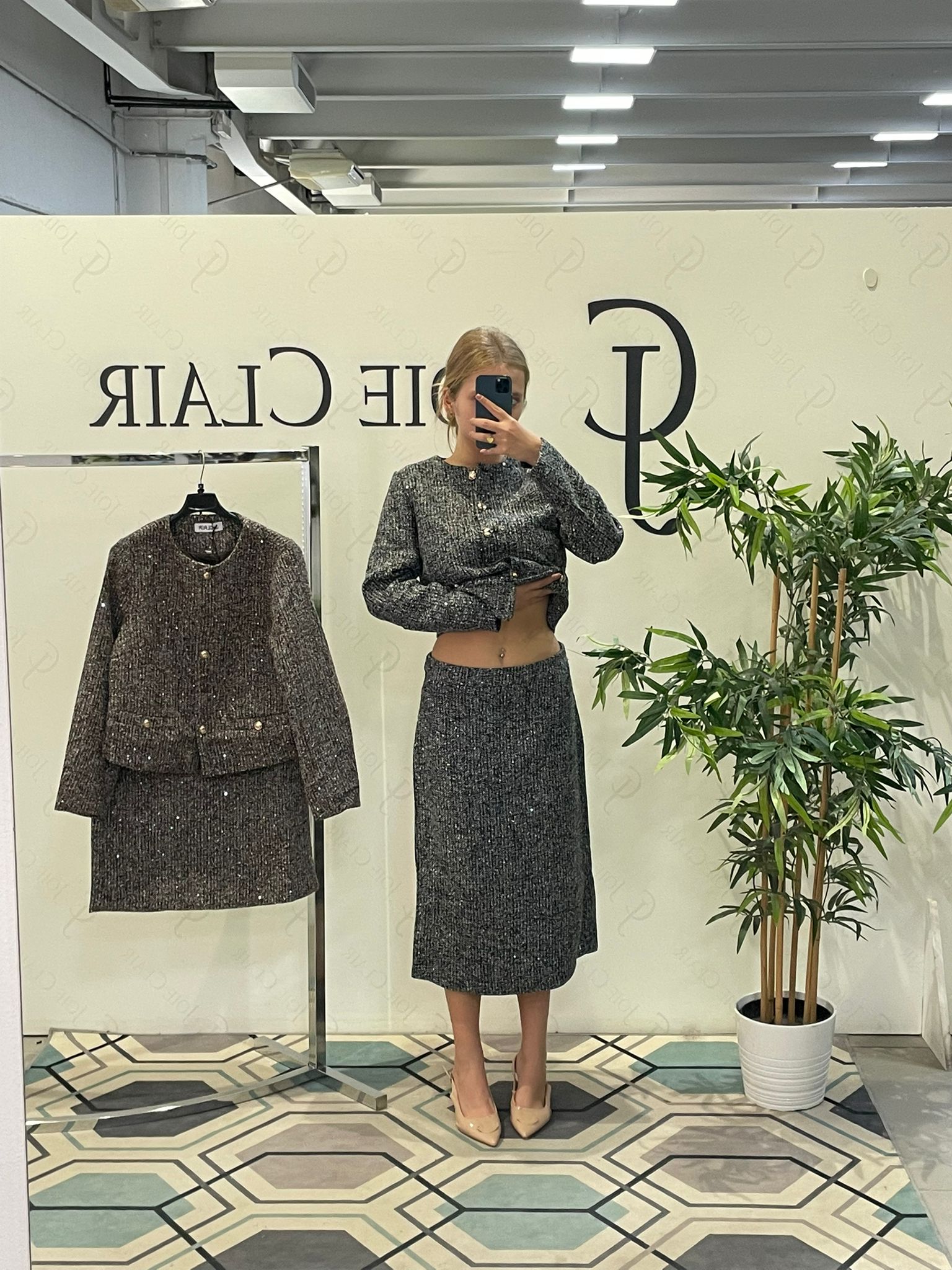 Фото Joie Clair (J-Clair)