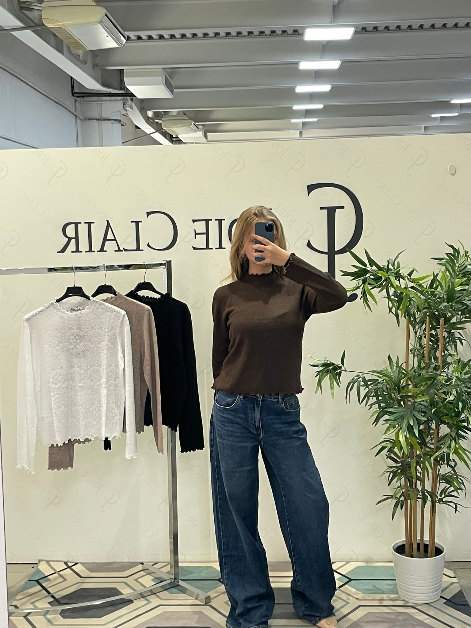 Фото Joie Clair (J-Clair)