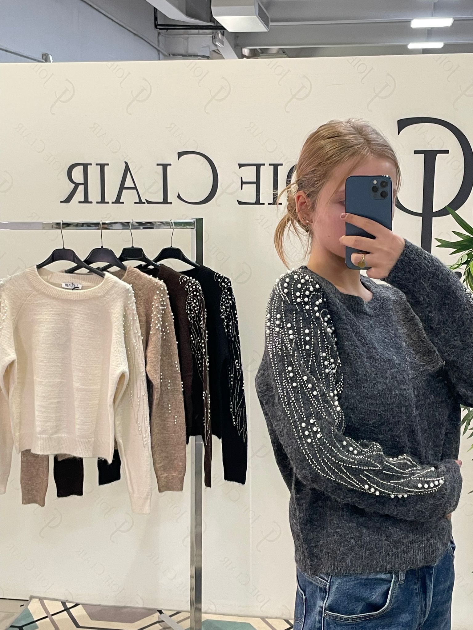 Фото Joie Clair (J-Clair)