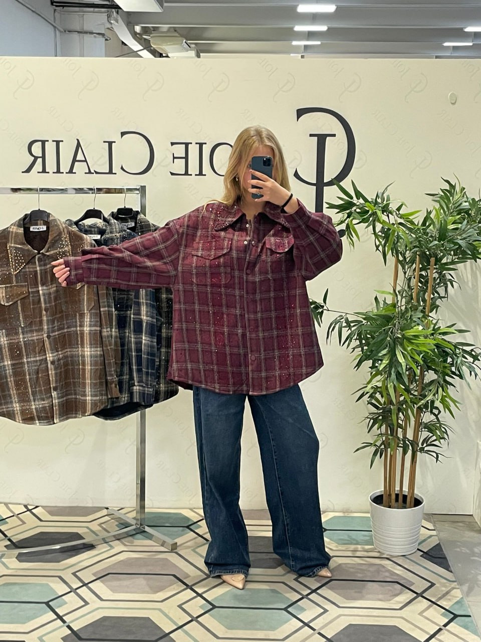 Фото Joie Clair (J-Clair)