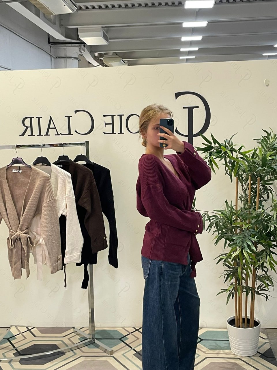 Фото Joie Clair (J-Clair)