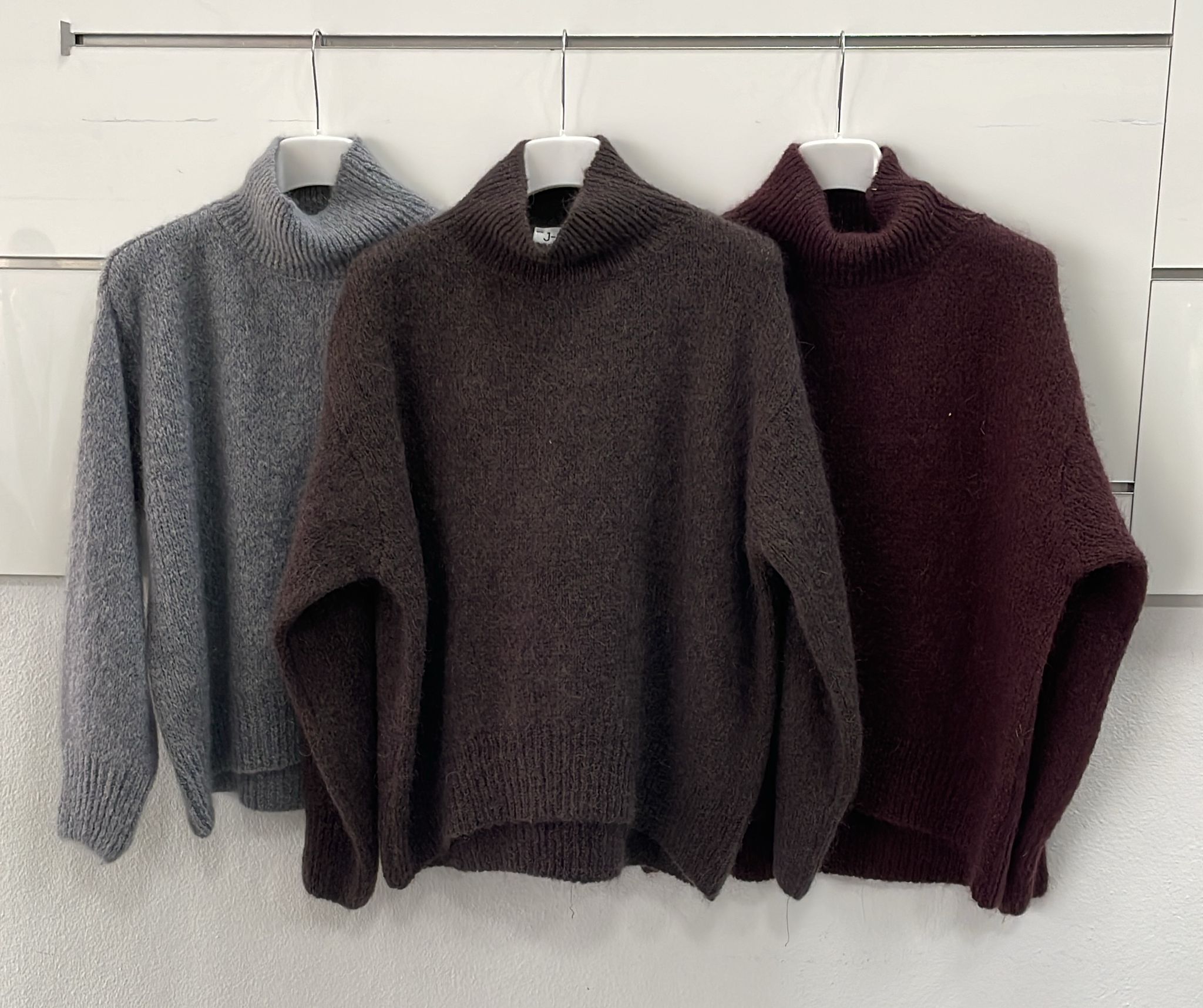 Фото Joie Clair (J-Clair)