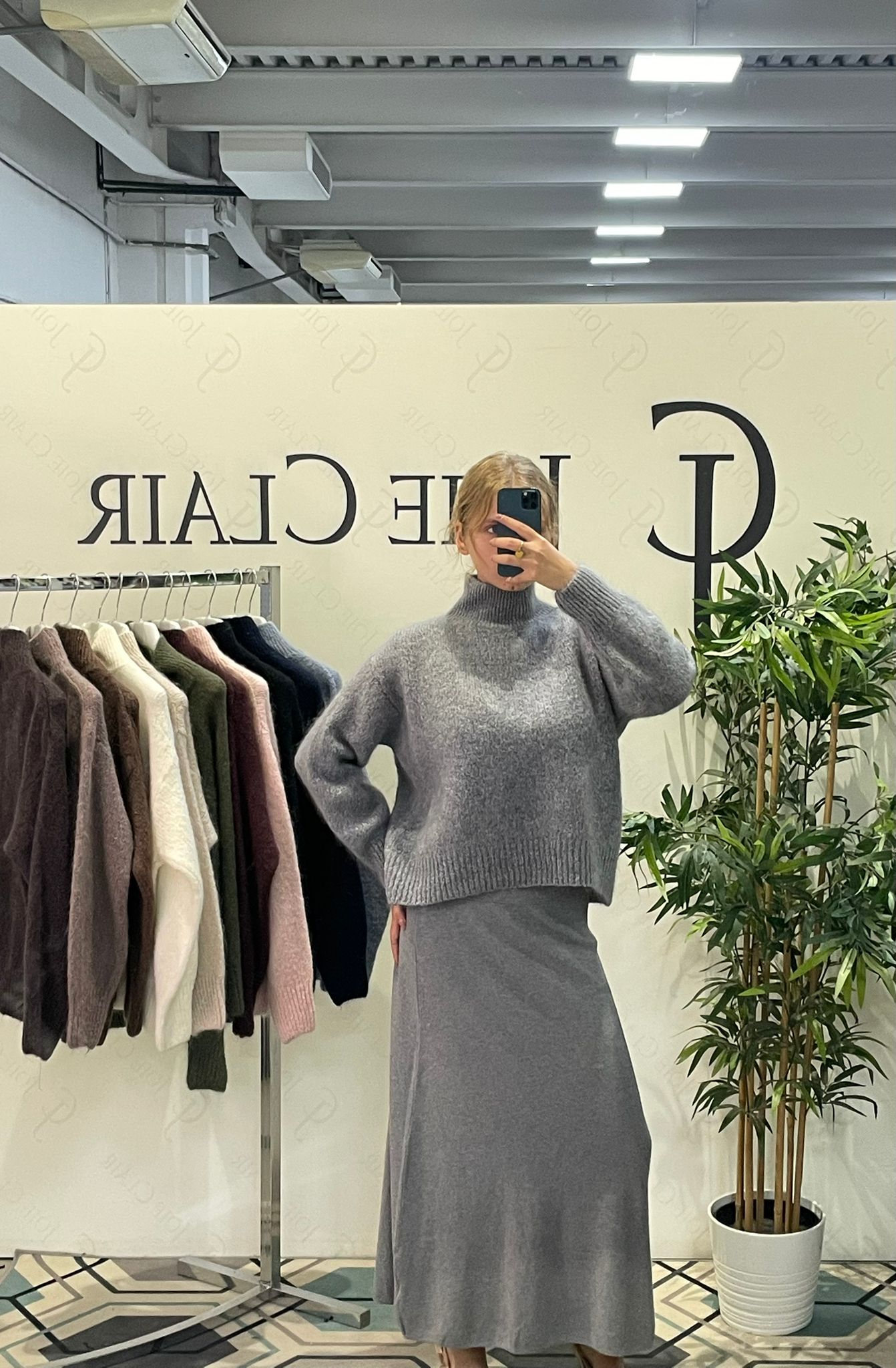 Фото Joie Clair (J-Clair)