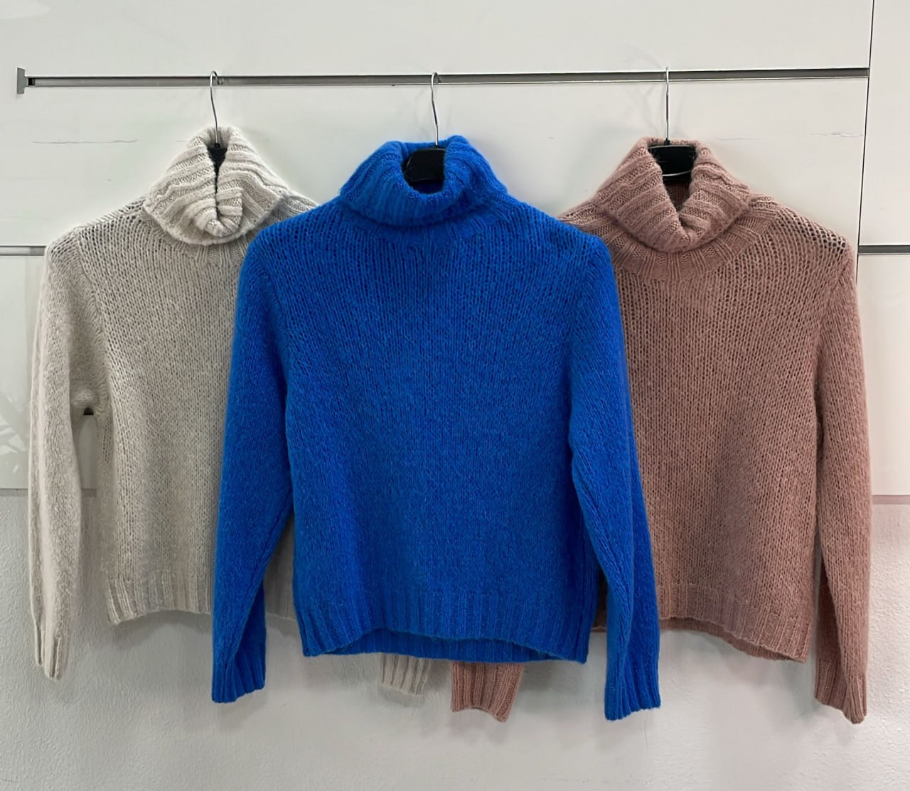 Фото Joie Clair (J-Clair)