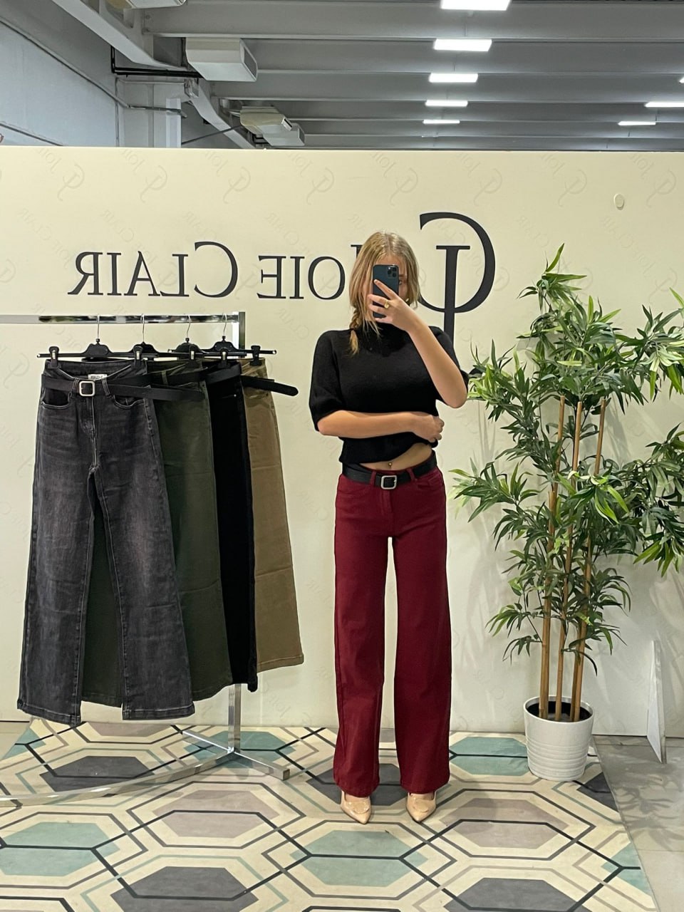 Фото Joie Clair (J-Clair)