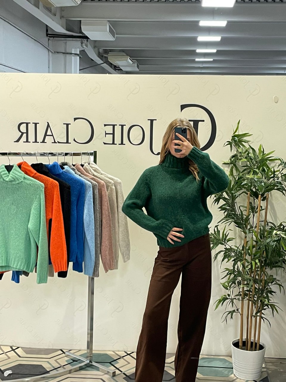 Фото Joie Clair (J-Clair)