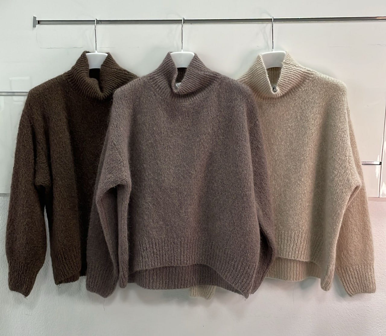 Фото Joie Clair (J-Clair)