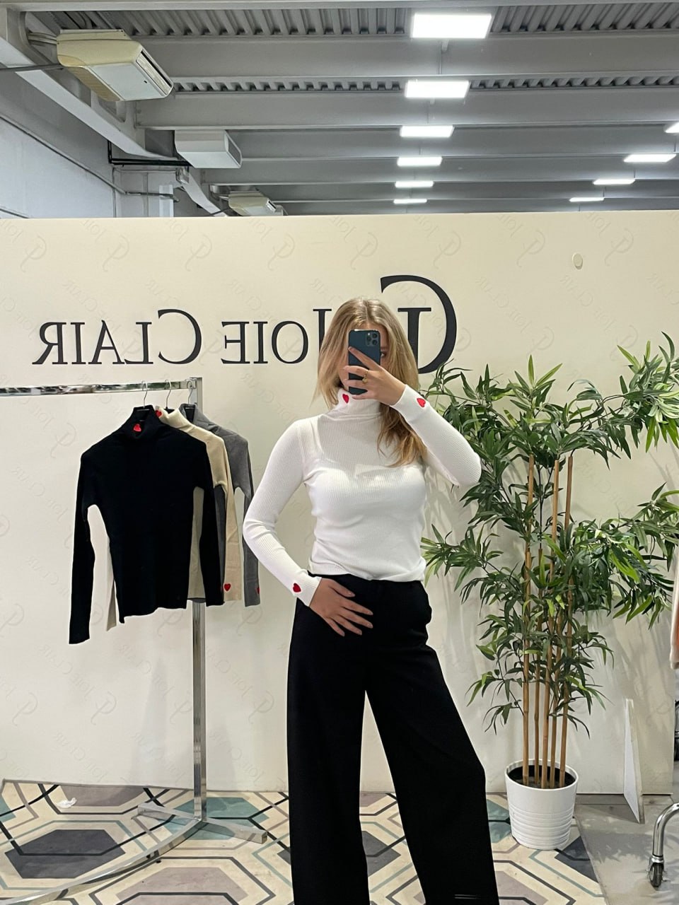 Фото Joie Clair (J-Clair)