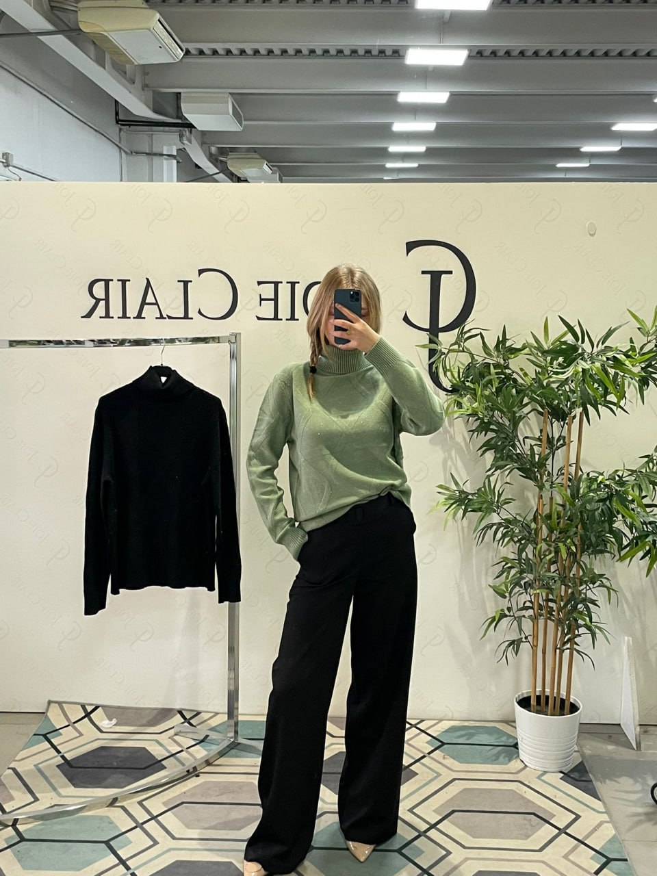 Фото Joie Clair (J-Clair)