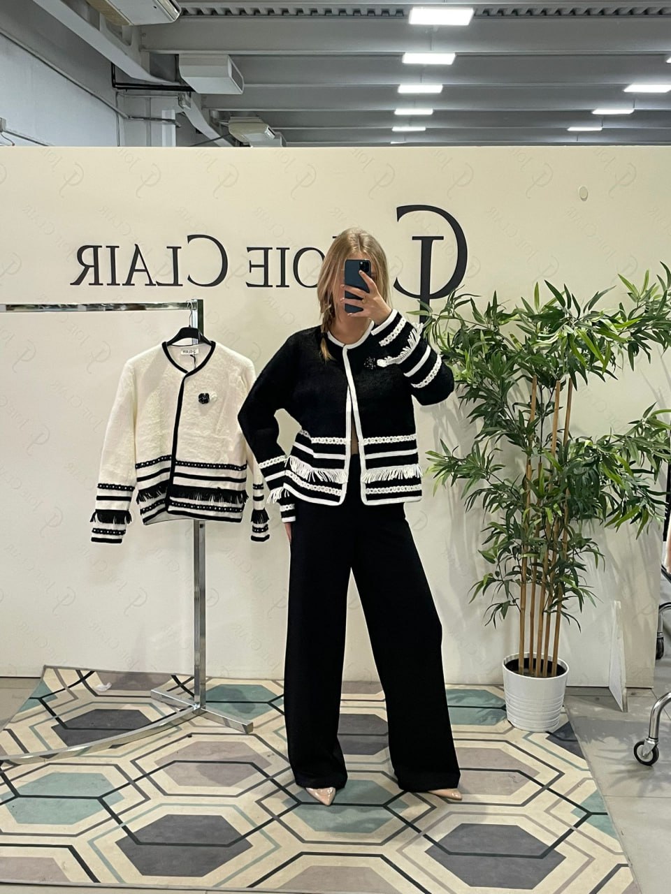 Фото Joie Clair (J-Clair)