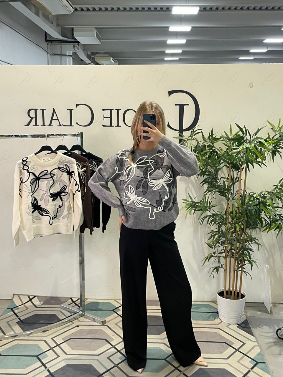 Фото Joie Clair (J-Clair)