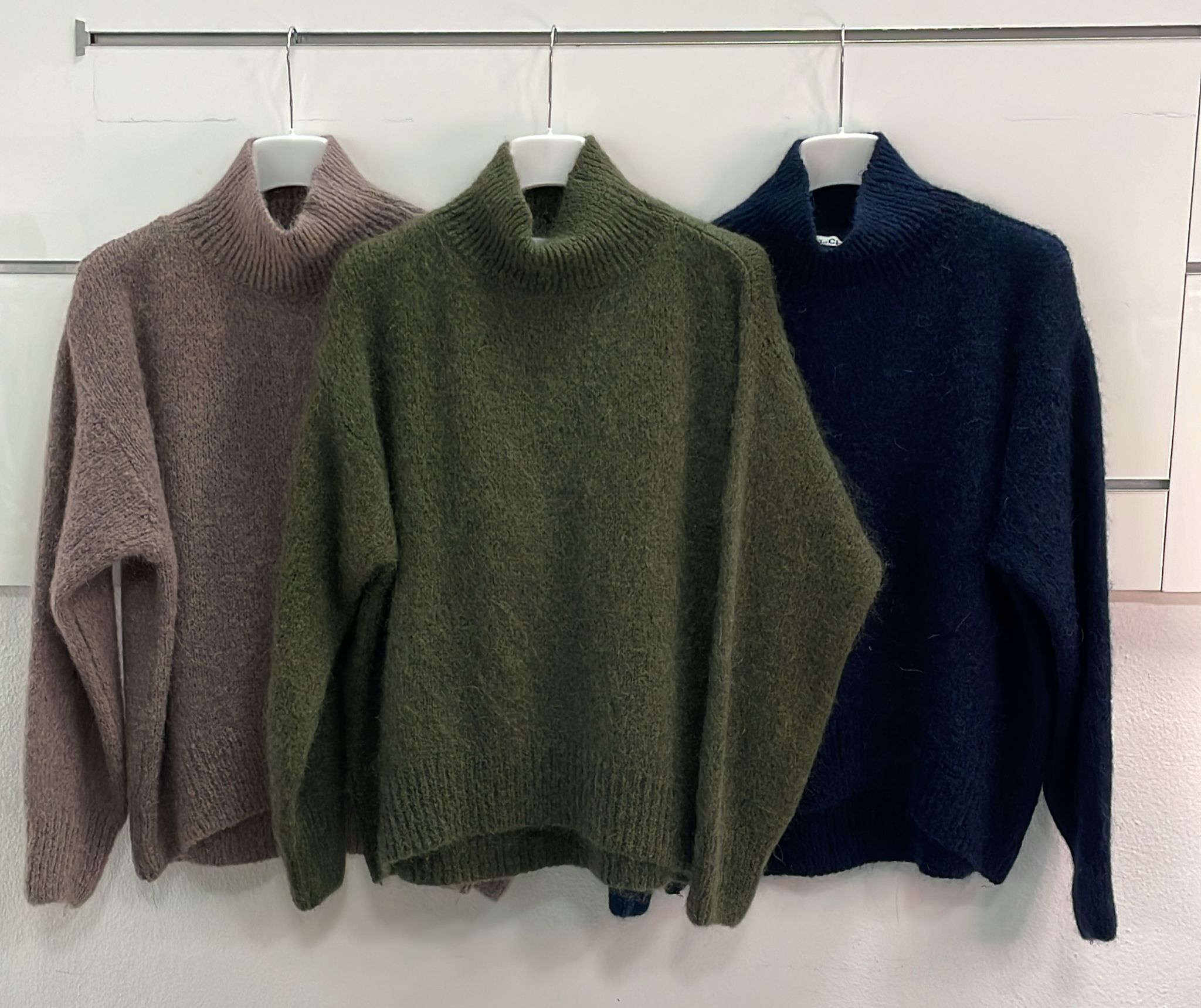 Фото Joie Clair (J-Clair)