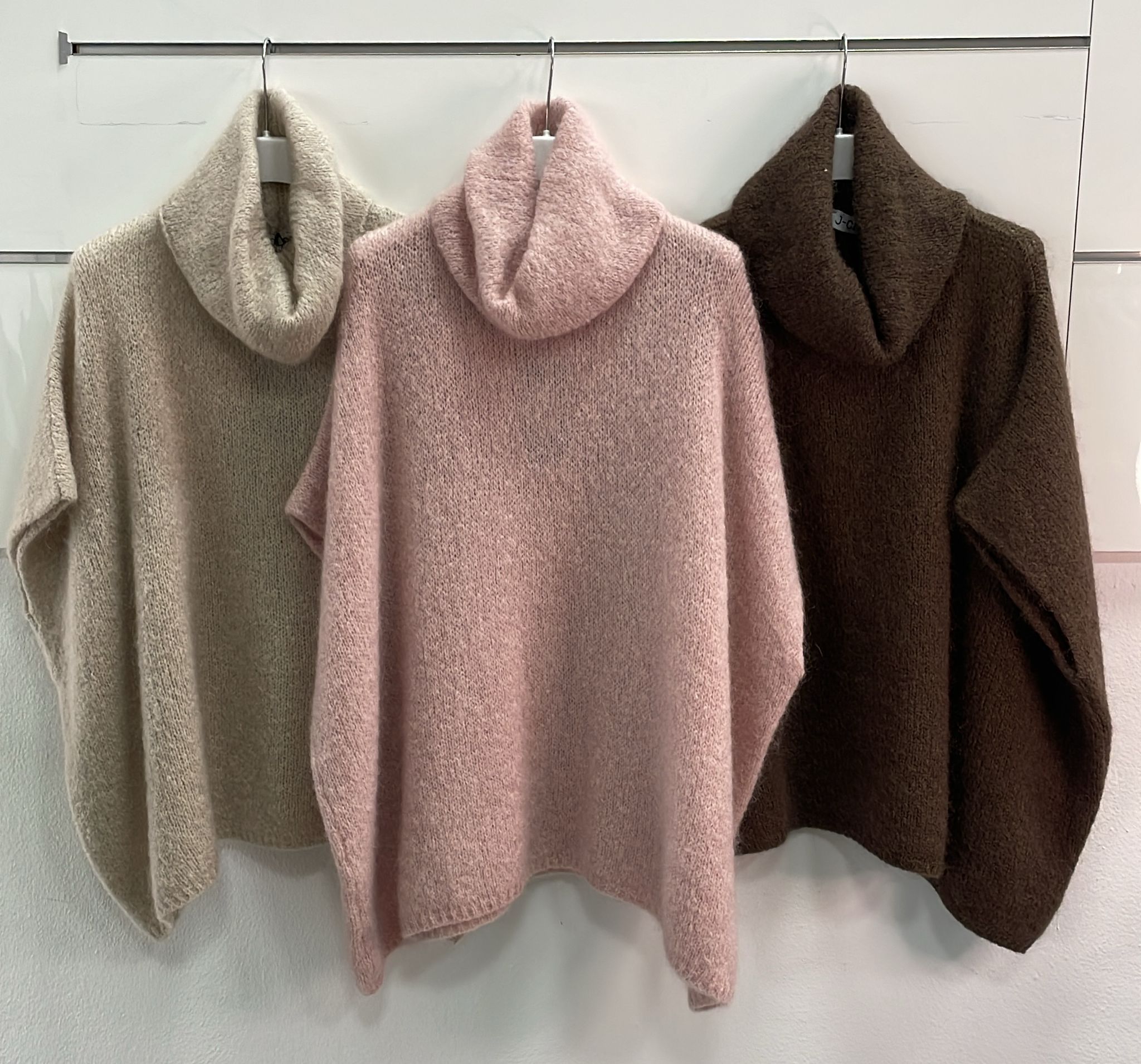 Фото Joie Clair (J-Clair)