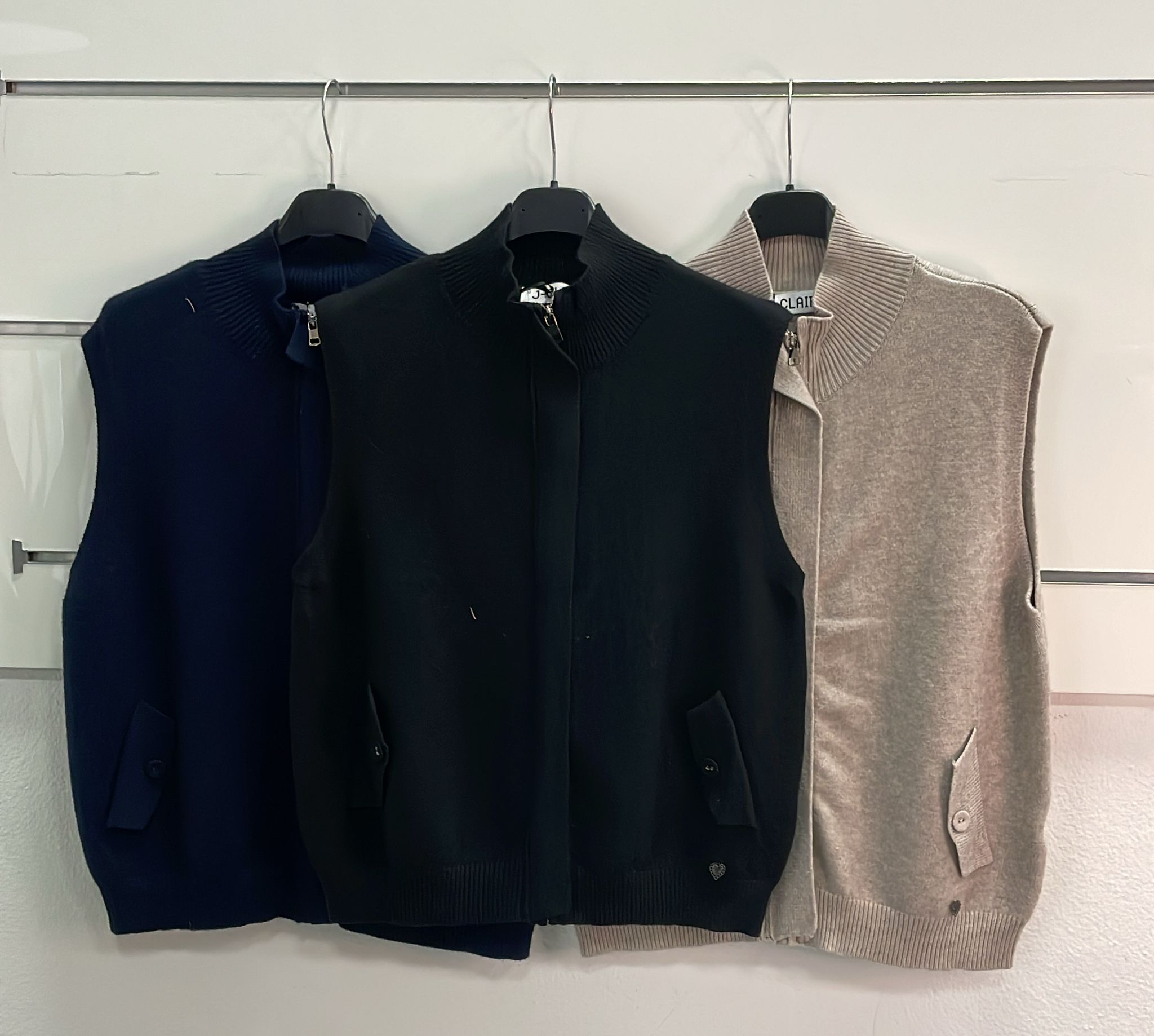 Фото Joie Clair (J-Clair)