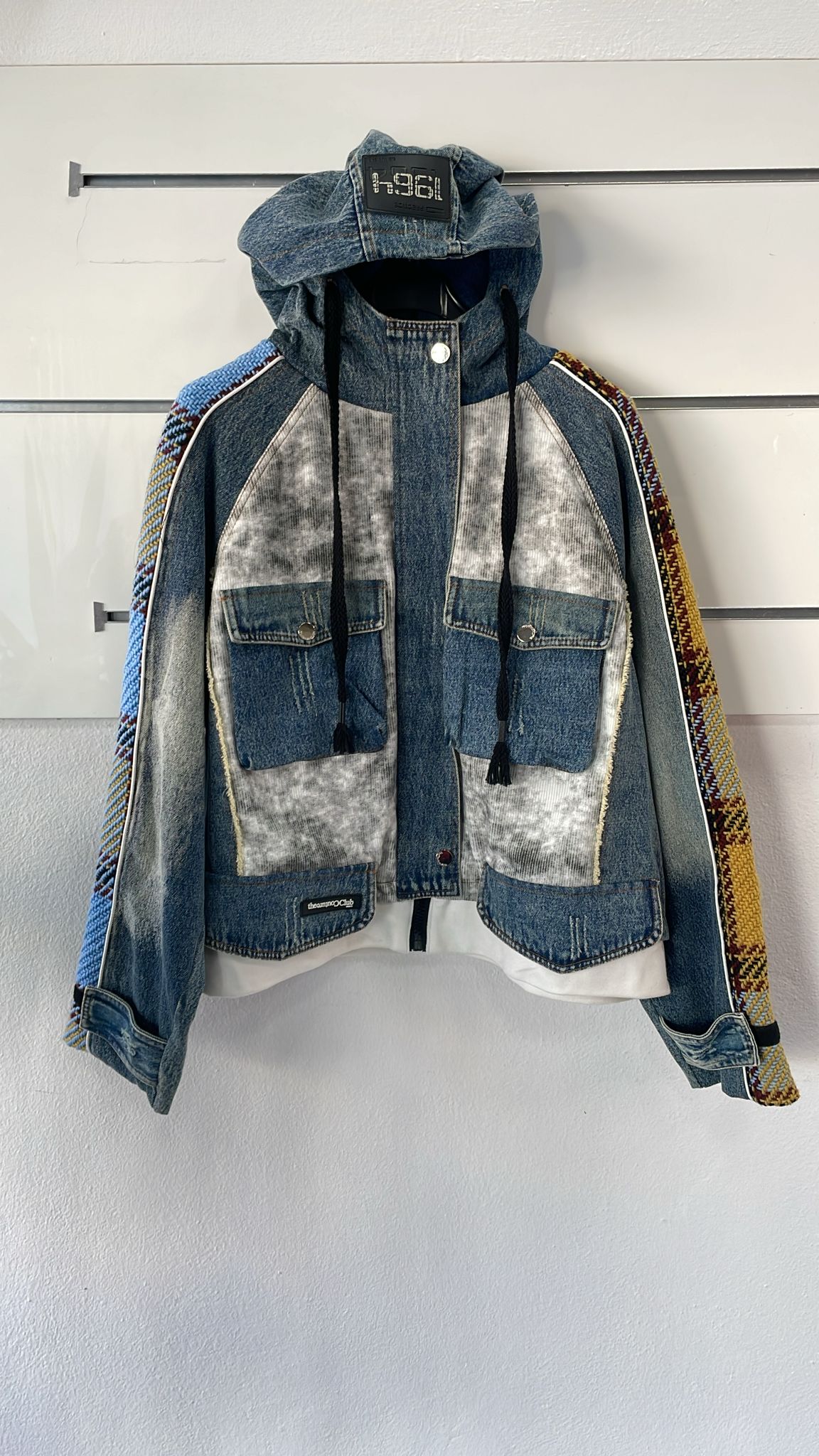 Фото Joie Clair (J-Clair)