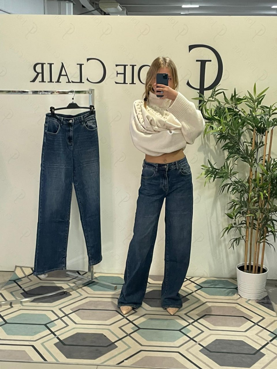 Фото Joie Clair (J-Clair)