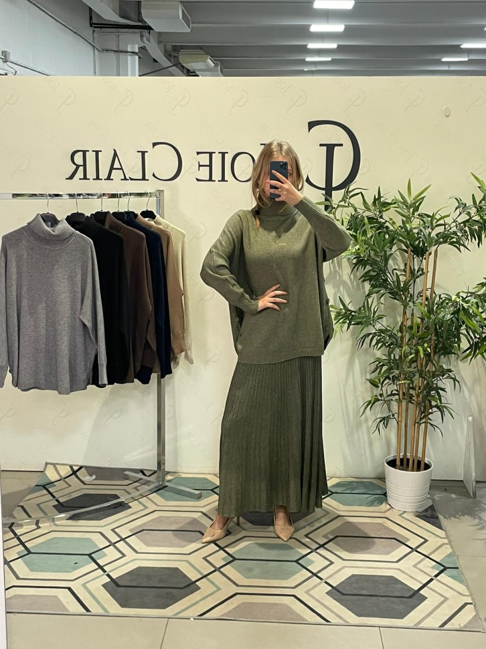 Фото Joie Clair (J-Clair)