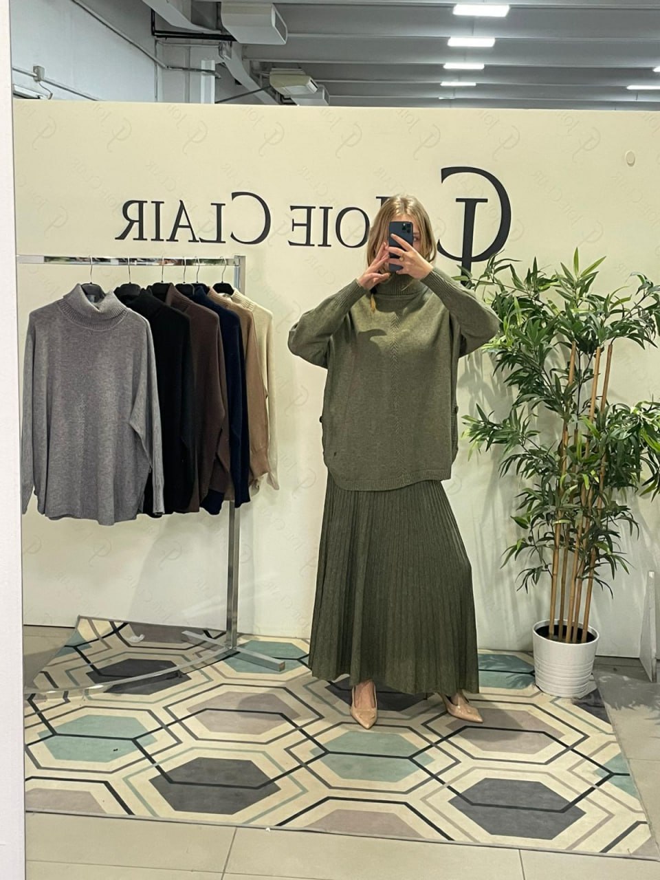 Фото Joie Clair (J-Clair)