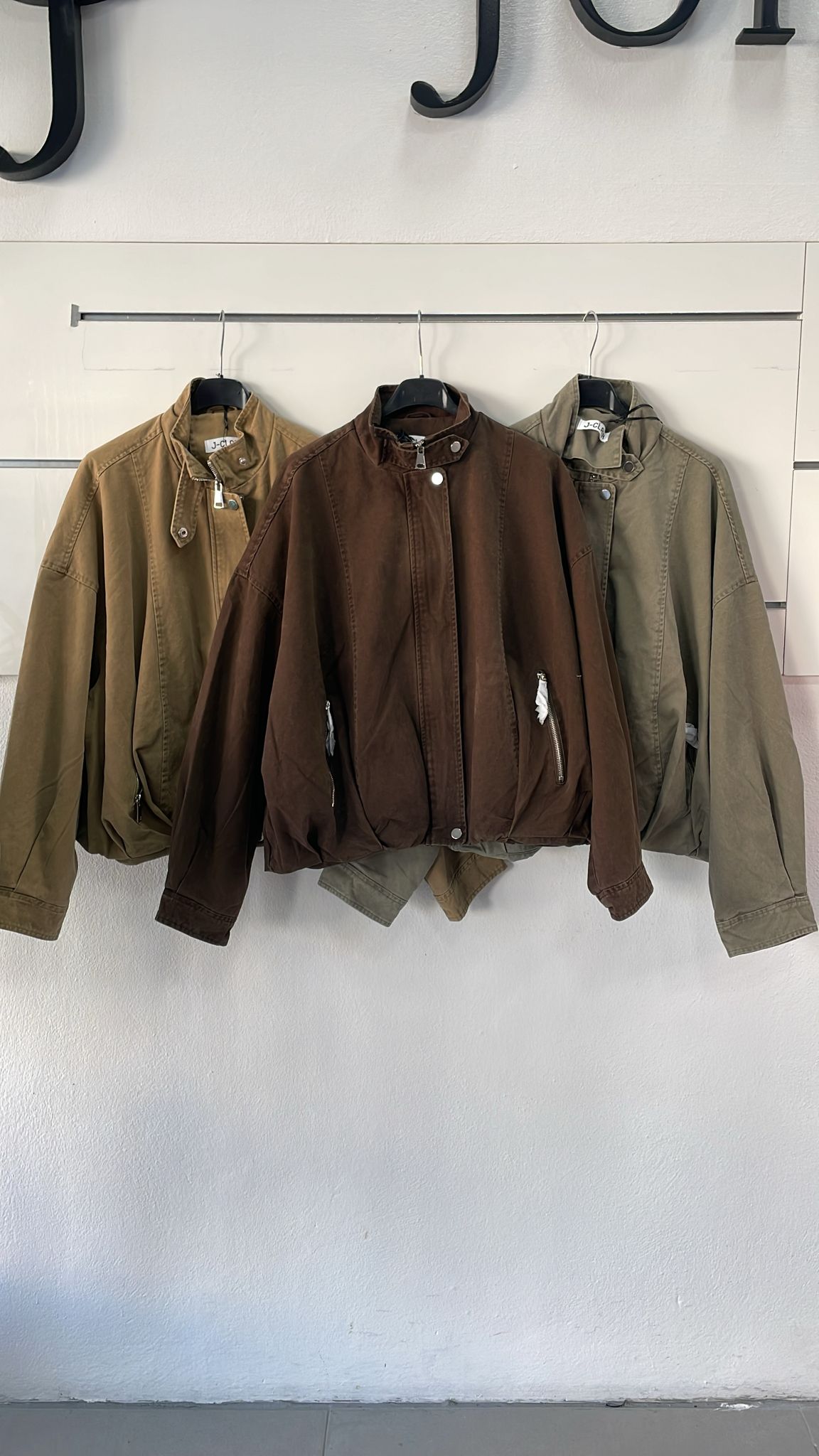 Фото Joie Clair (J-Clair)