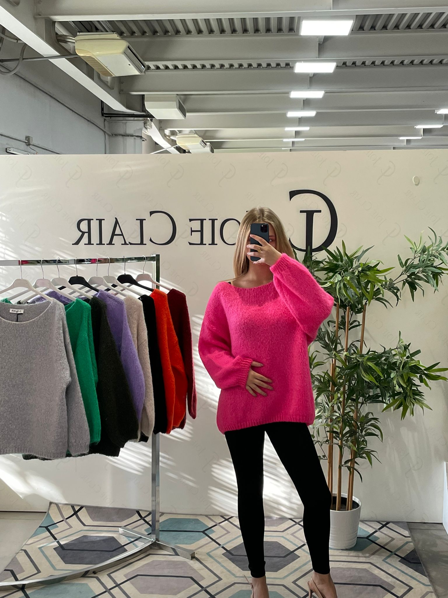 Фото Joie Clair (J-Clair)