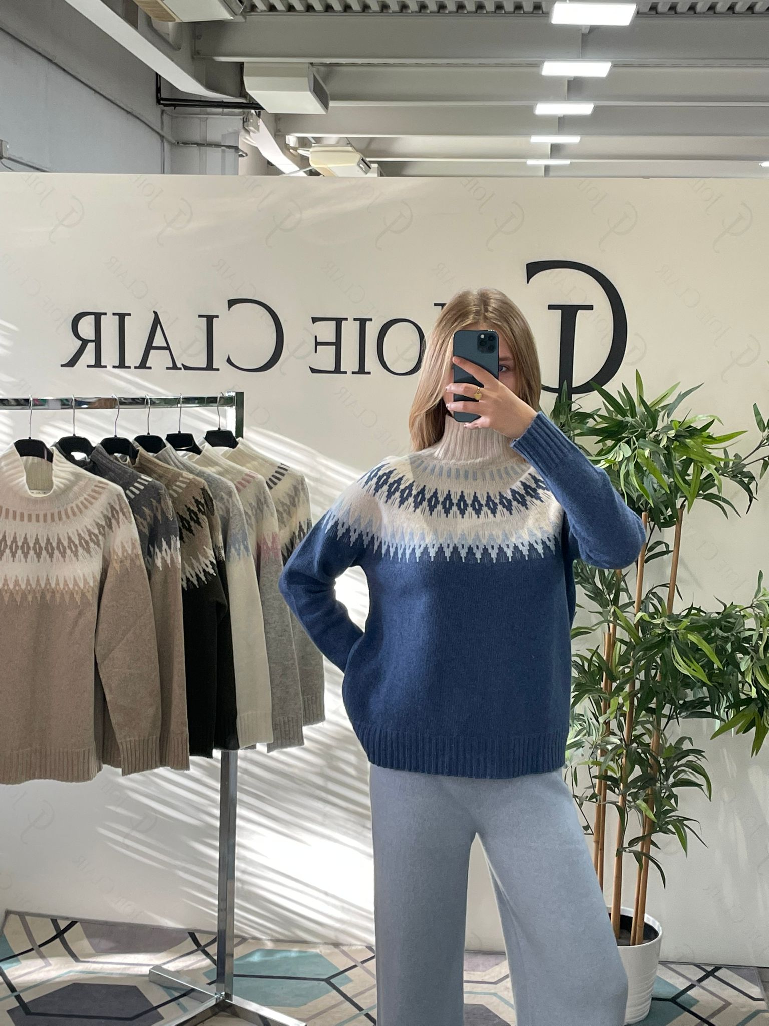 Фото Joie Clair (J-Clair)