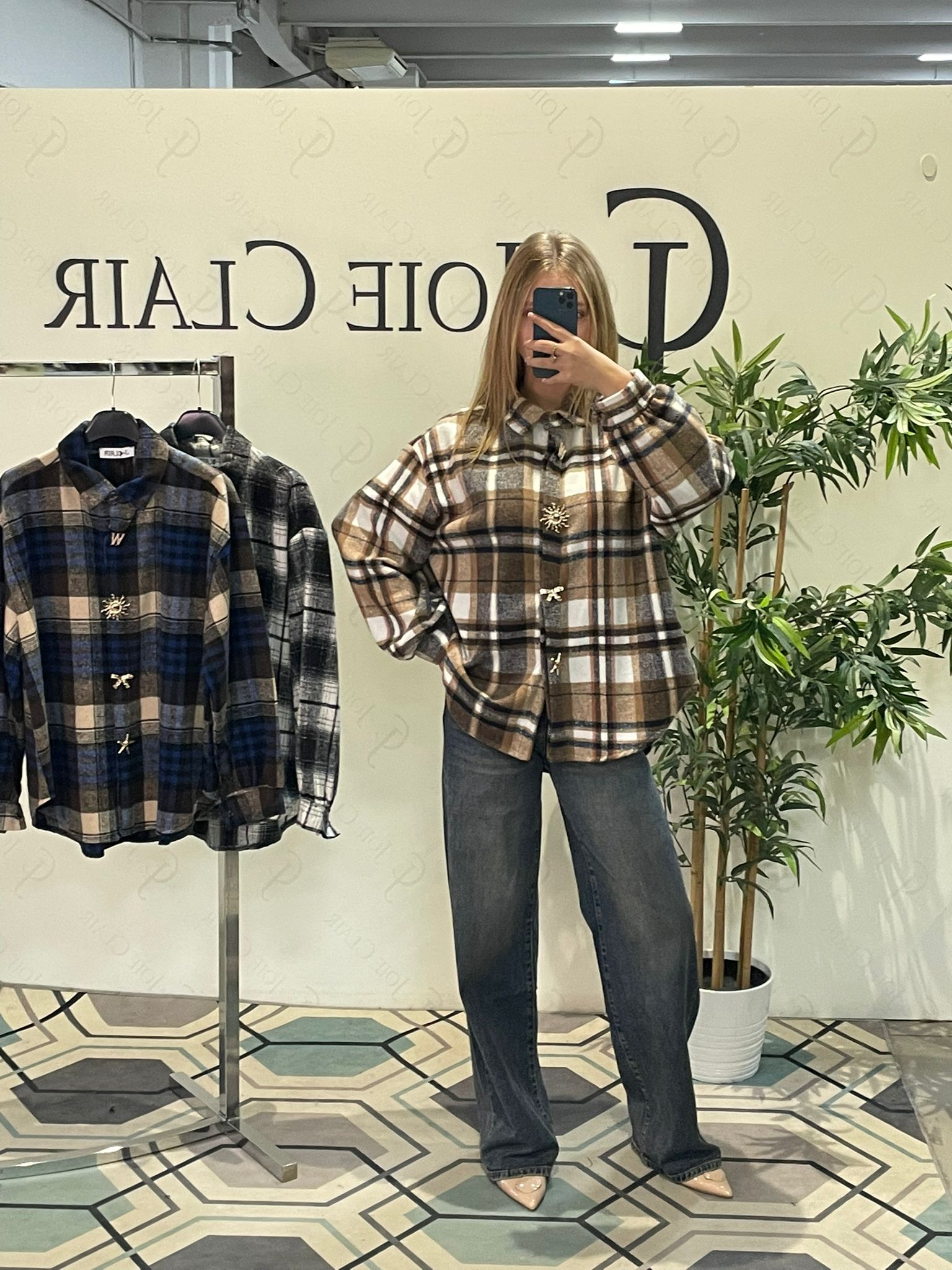 Фото Joie Clair (J-Clair)