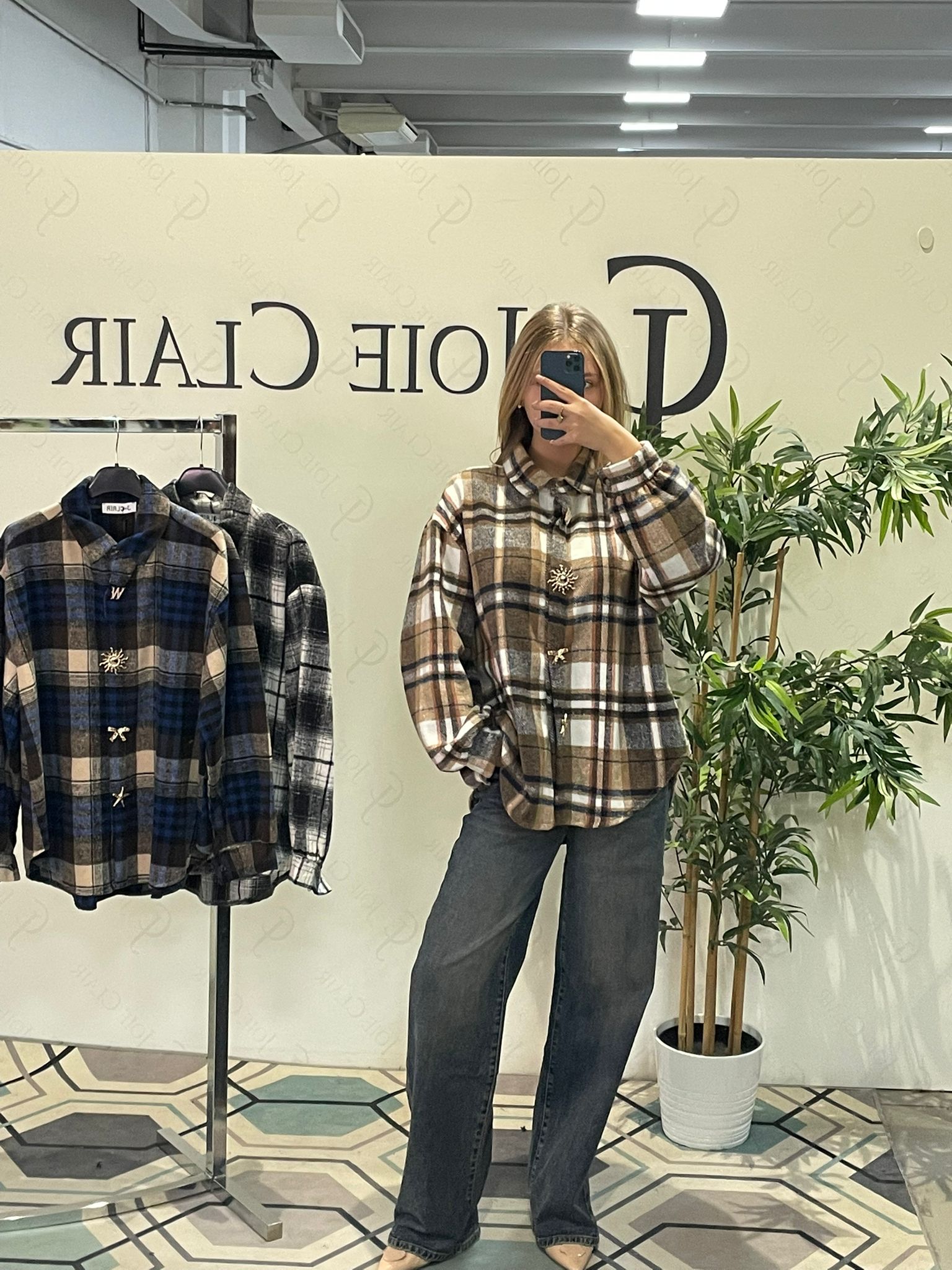 Фото Joie Clair (J-Clair)