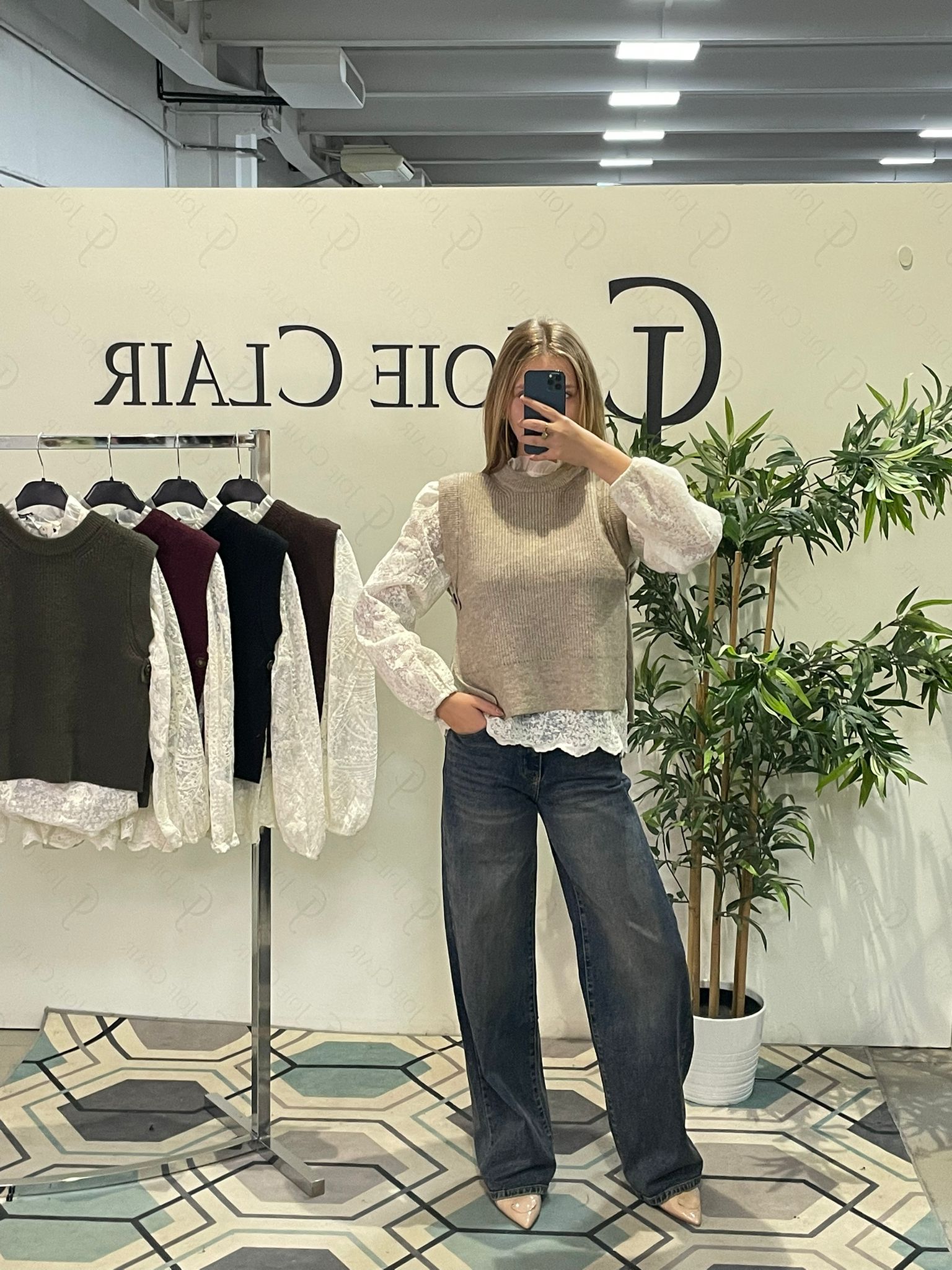 Фото Joie Clair (J-Clair)