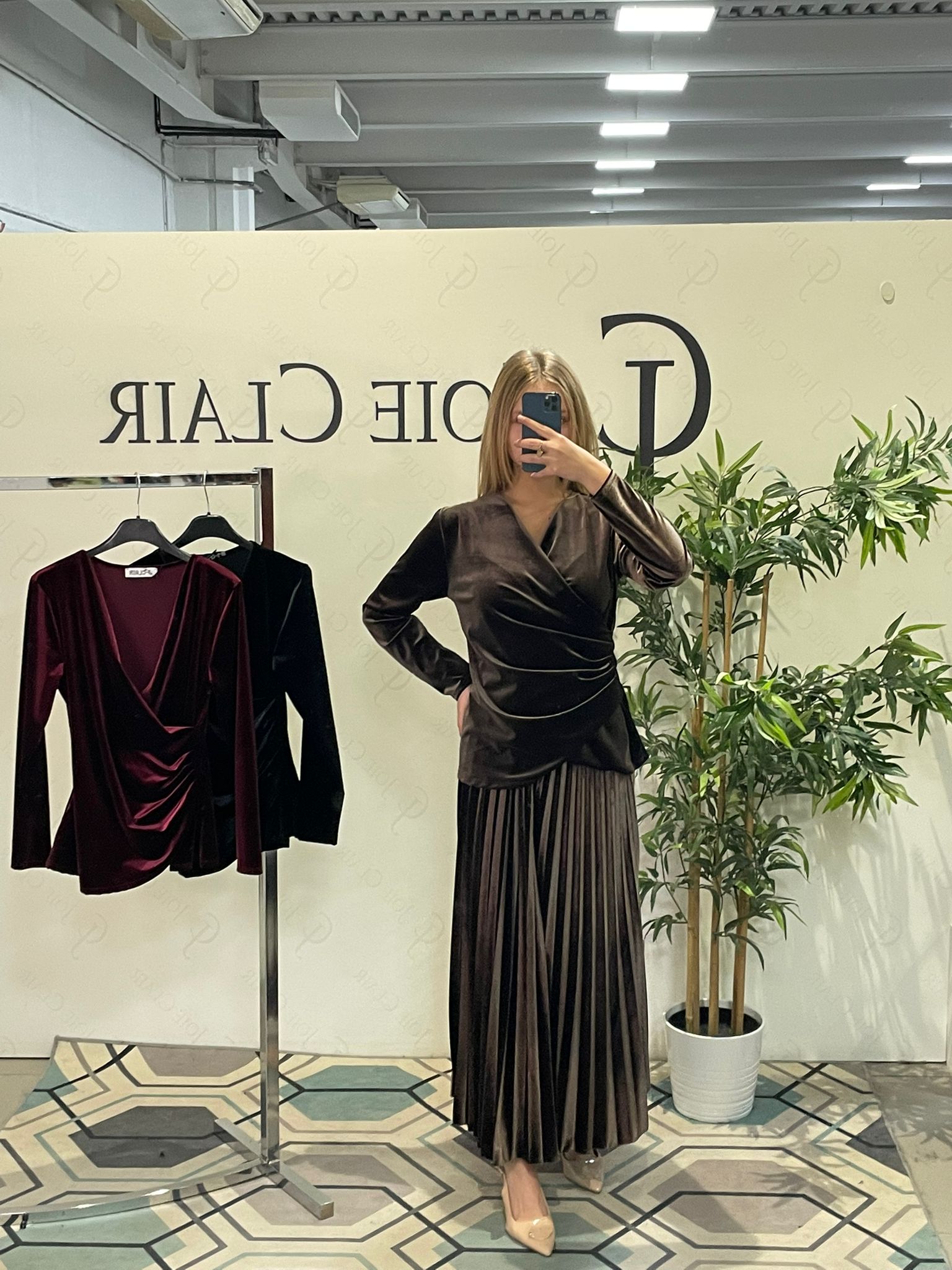 Фото Joie Clair (J-Clair)