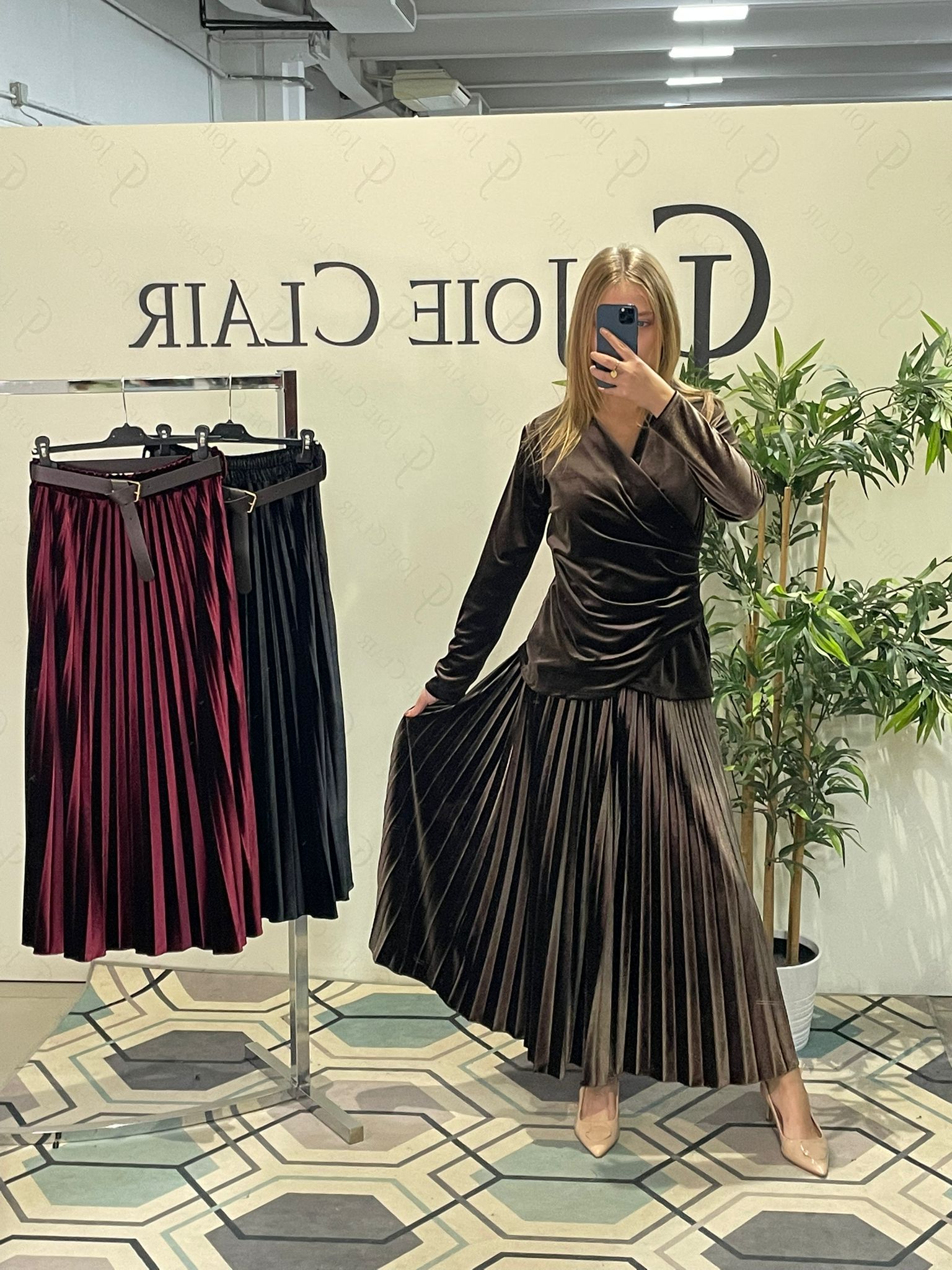 Фото Joie Clair (J-Clair)