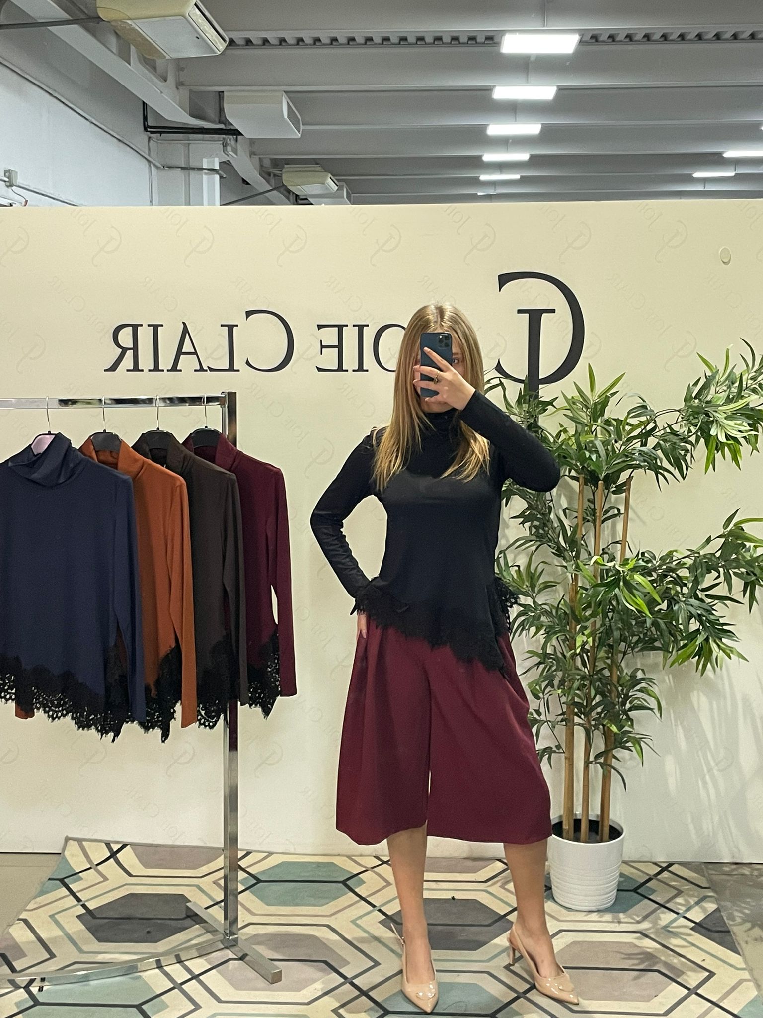 Фото Joie Clair (J-Clair)