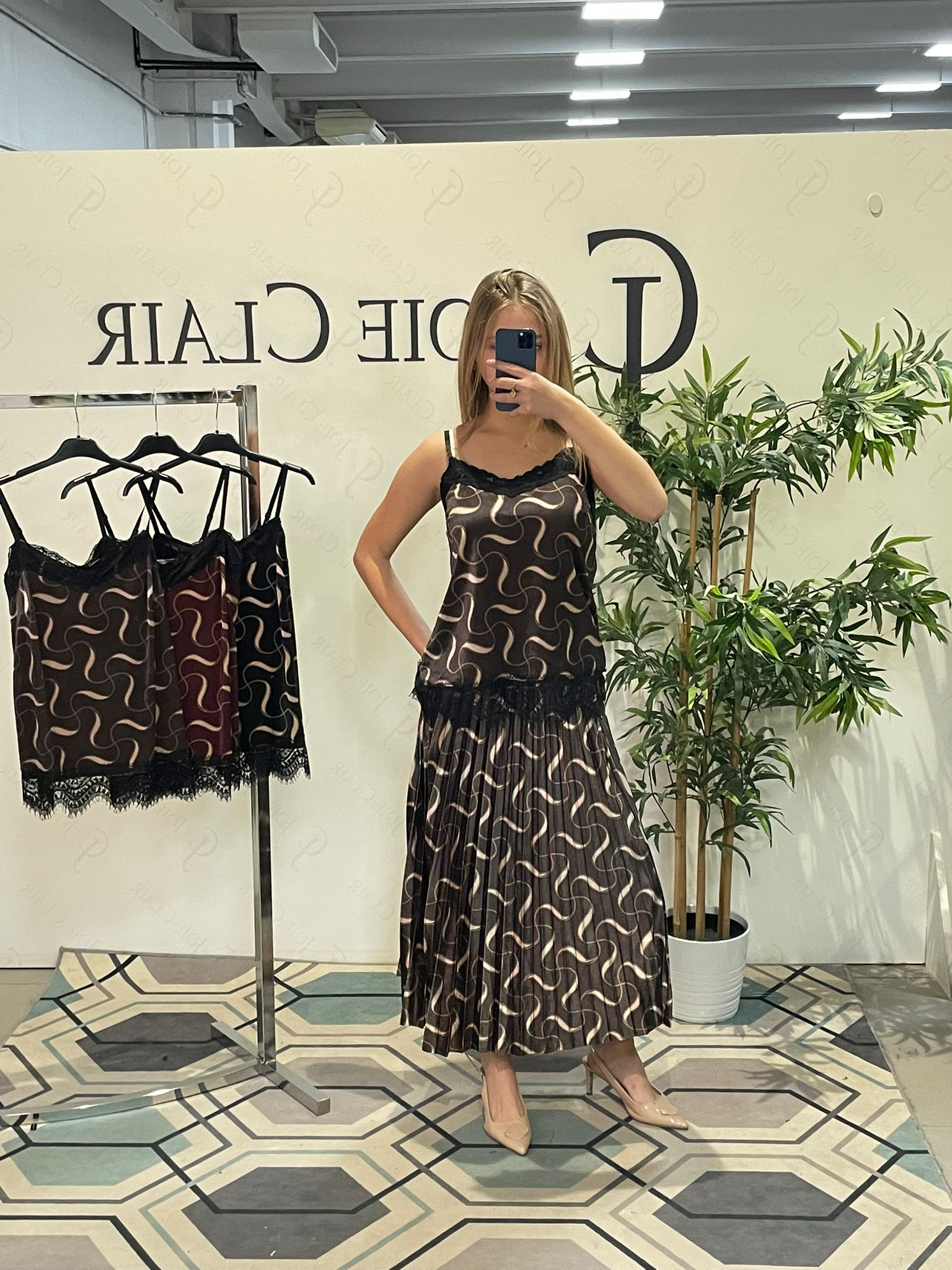 Фото Joie Clair (J-Clair)