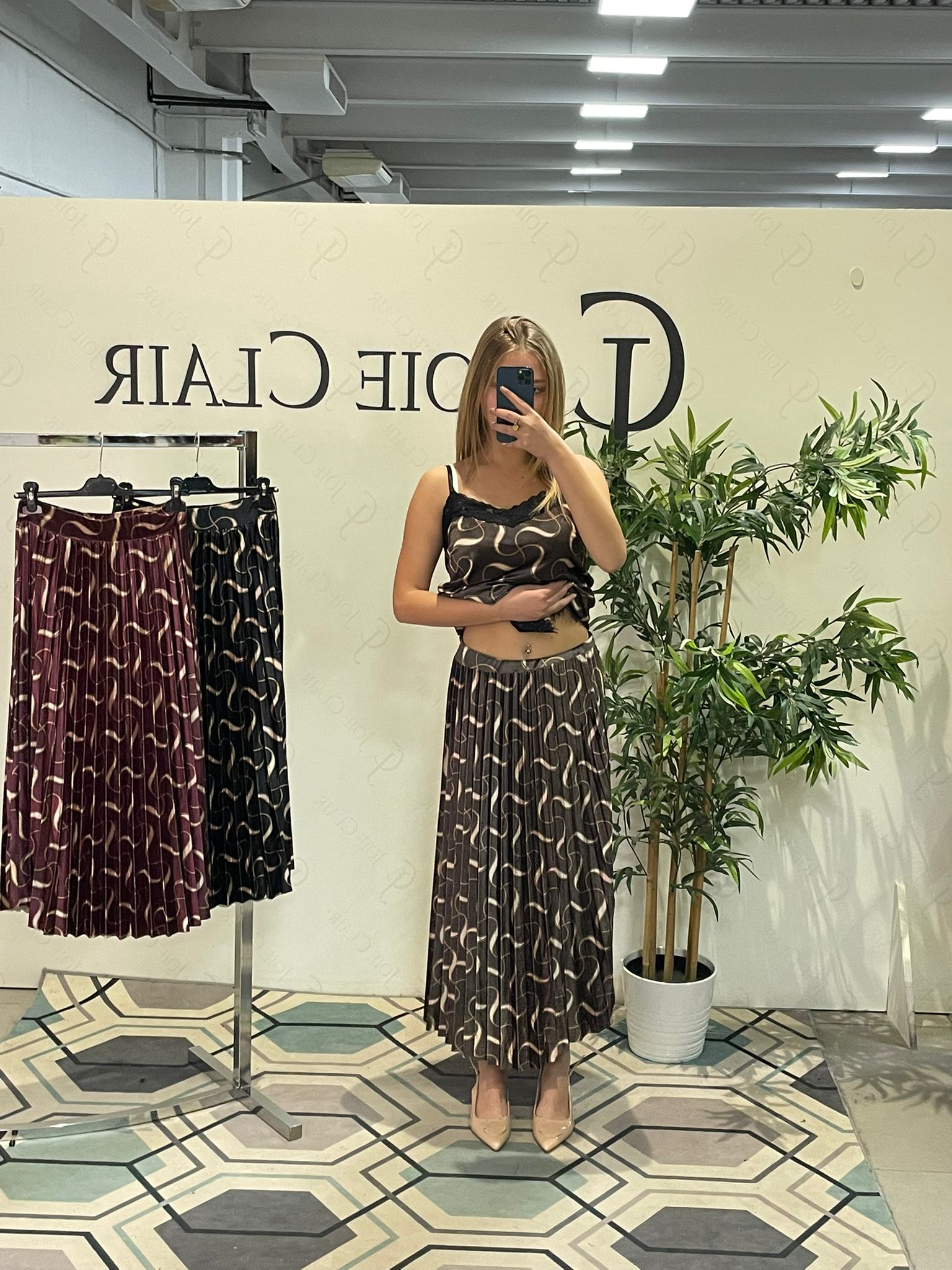 Фото Joie Clair (J-Clair)