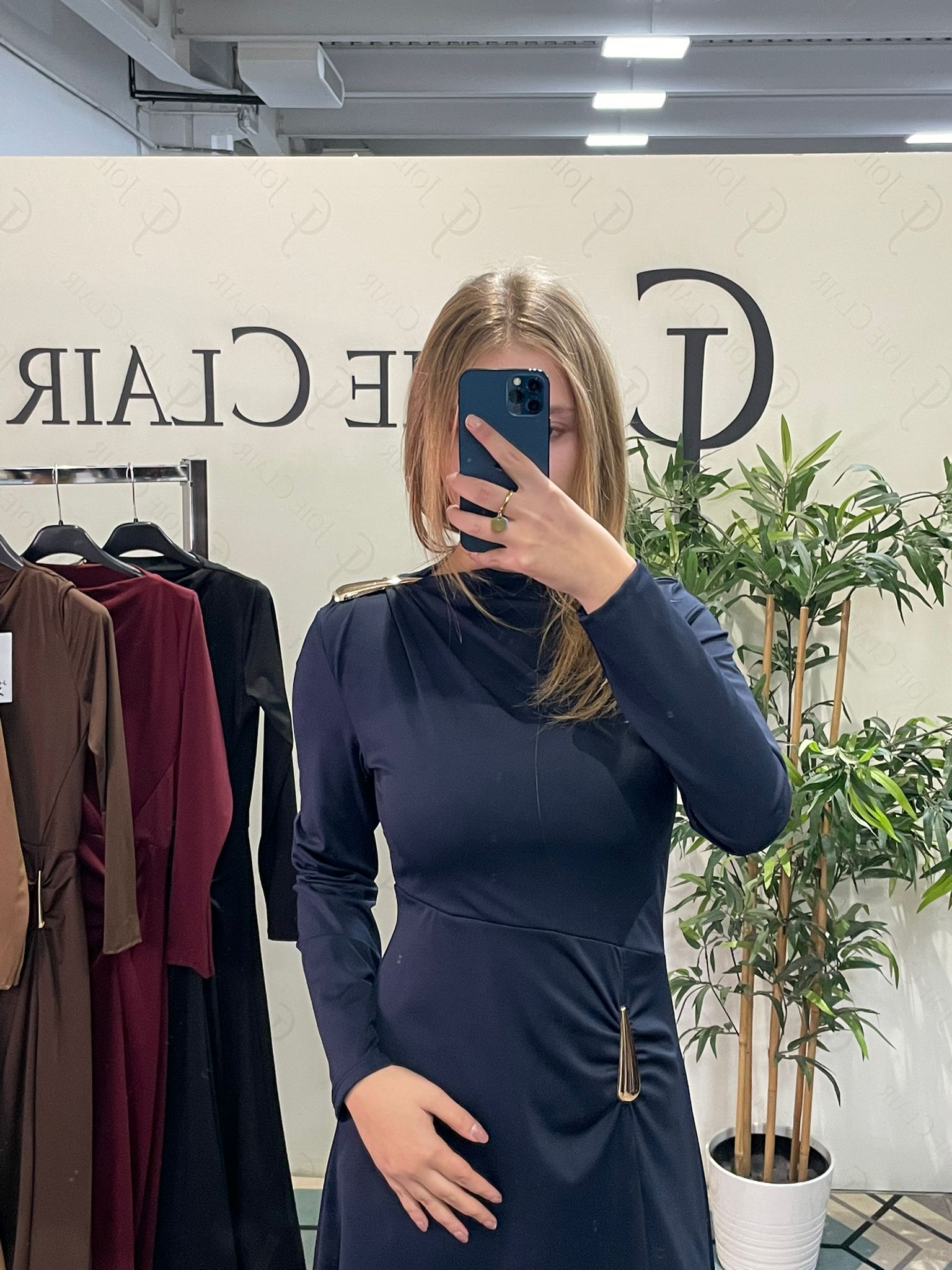 Фото Joie Clair (J-Clair)