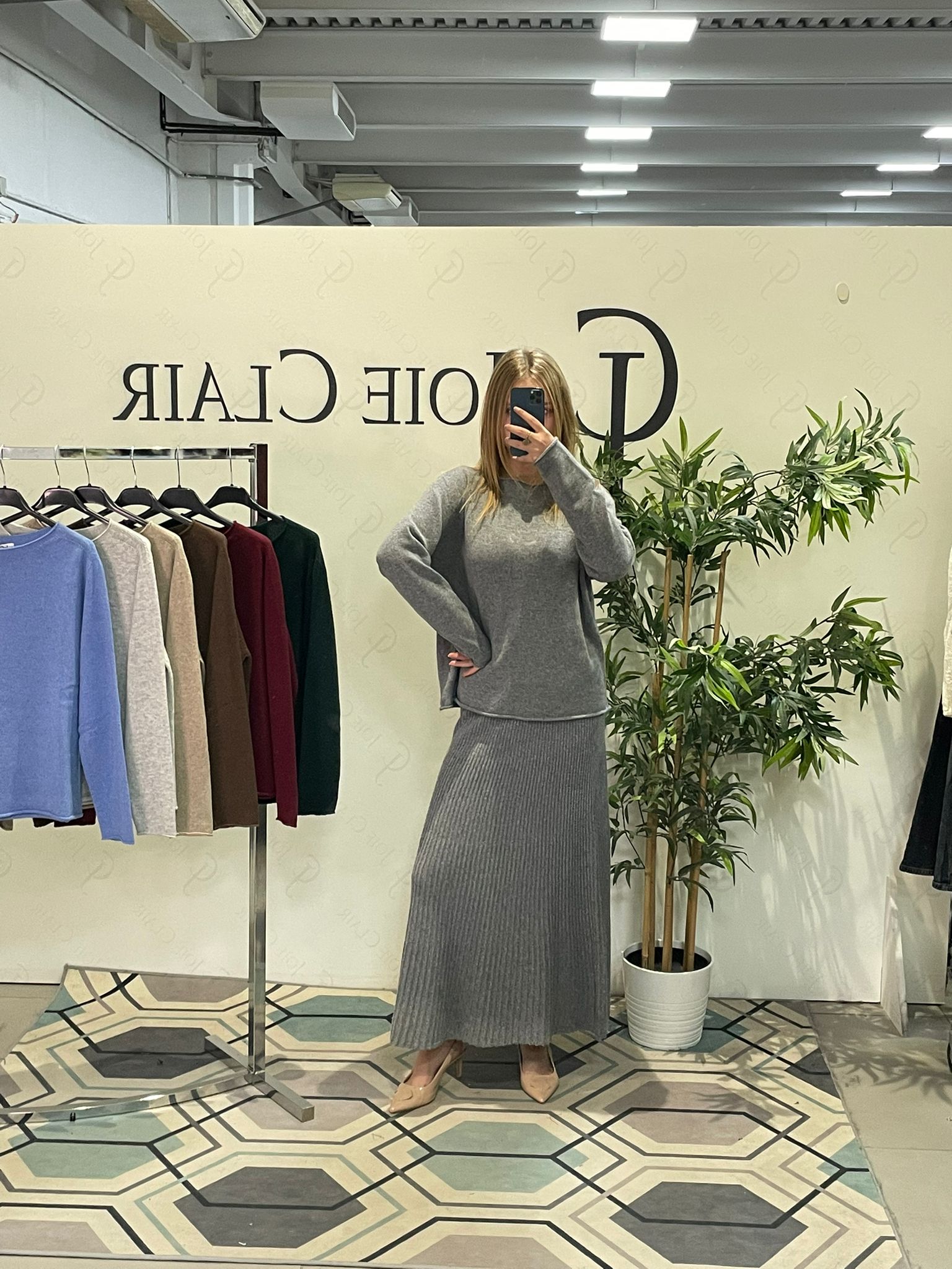 Фото Joie Clair (J-Clair)