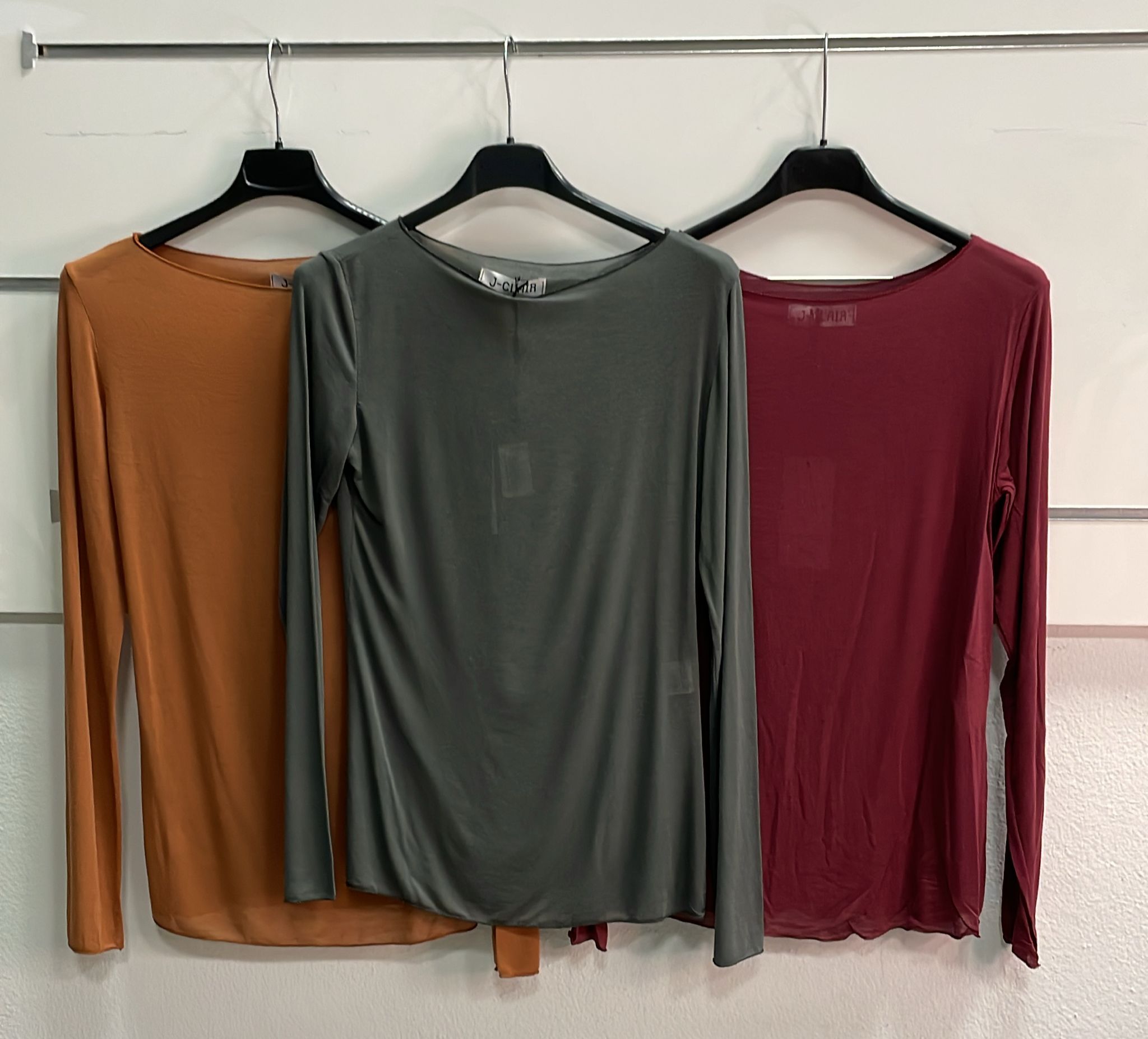 Фото Joie Clair (J-Clair)